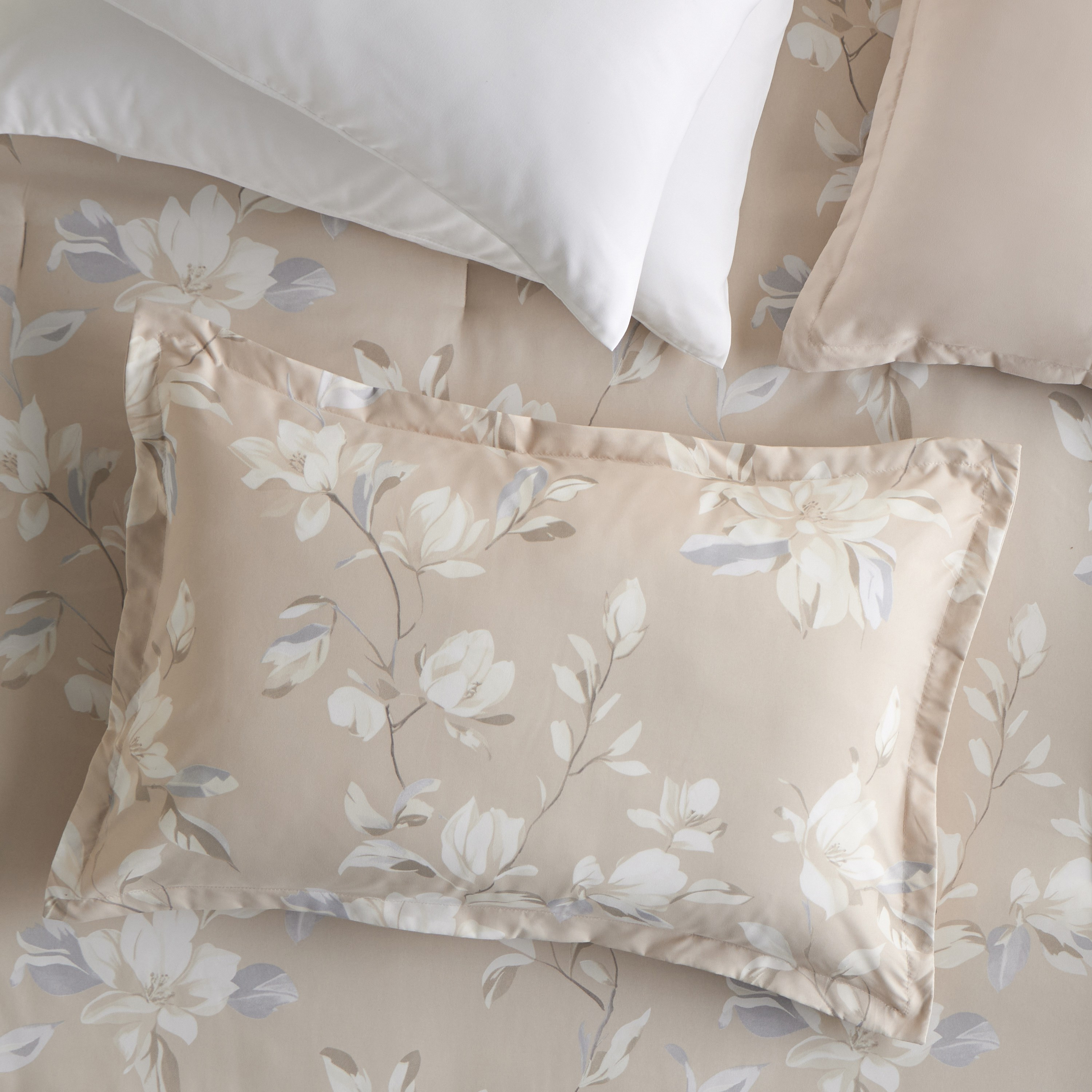 Higo Printed 6-Piece Super King Comforter and Sheet Set - 240x260 cm-household-bedding-comfortersandbedspreads-bedinabag-image-3