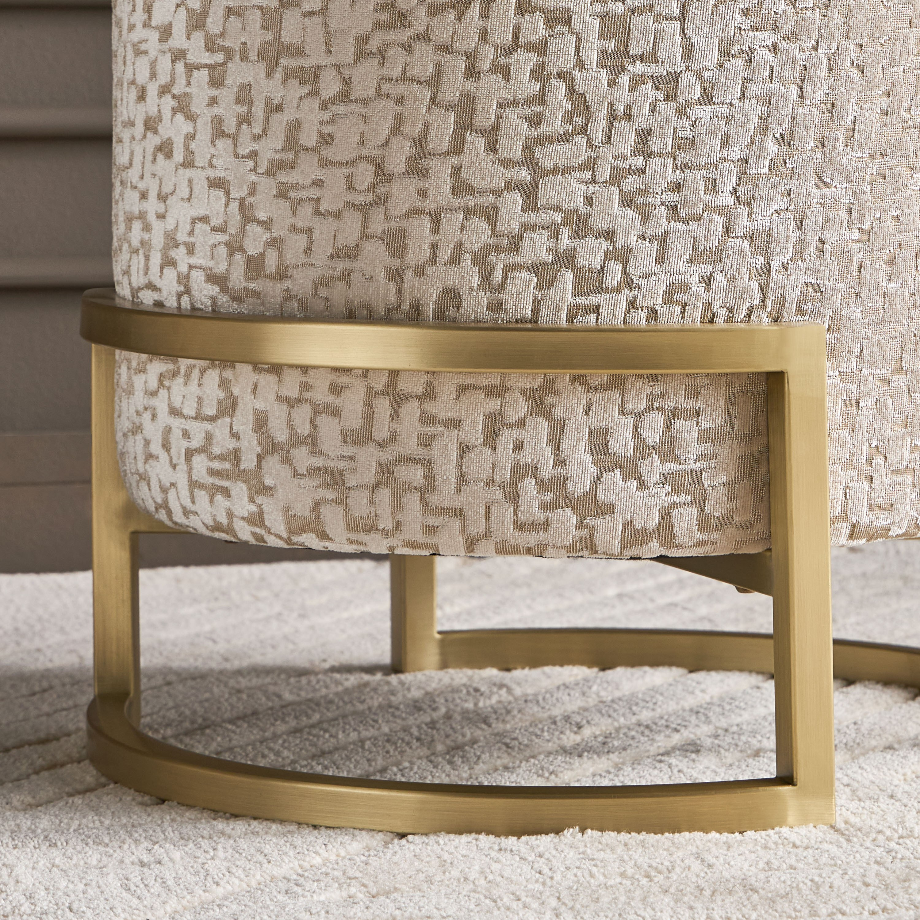 مقعد عثماني قماش - فانوس-furniture-sofaandseating-ottomansbeanbagsandpoufs-image-3