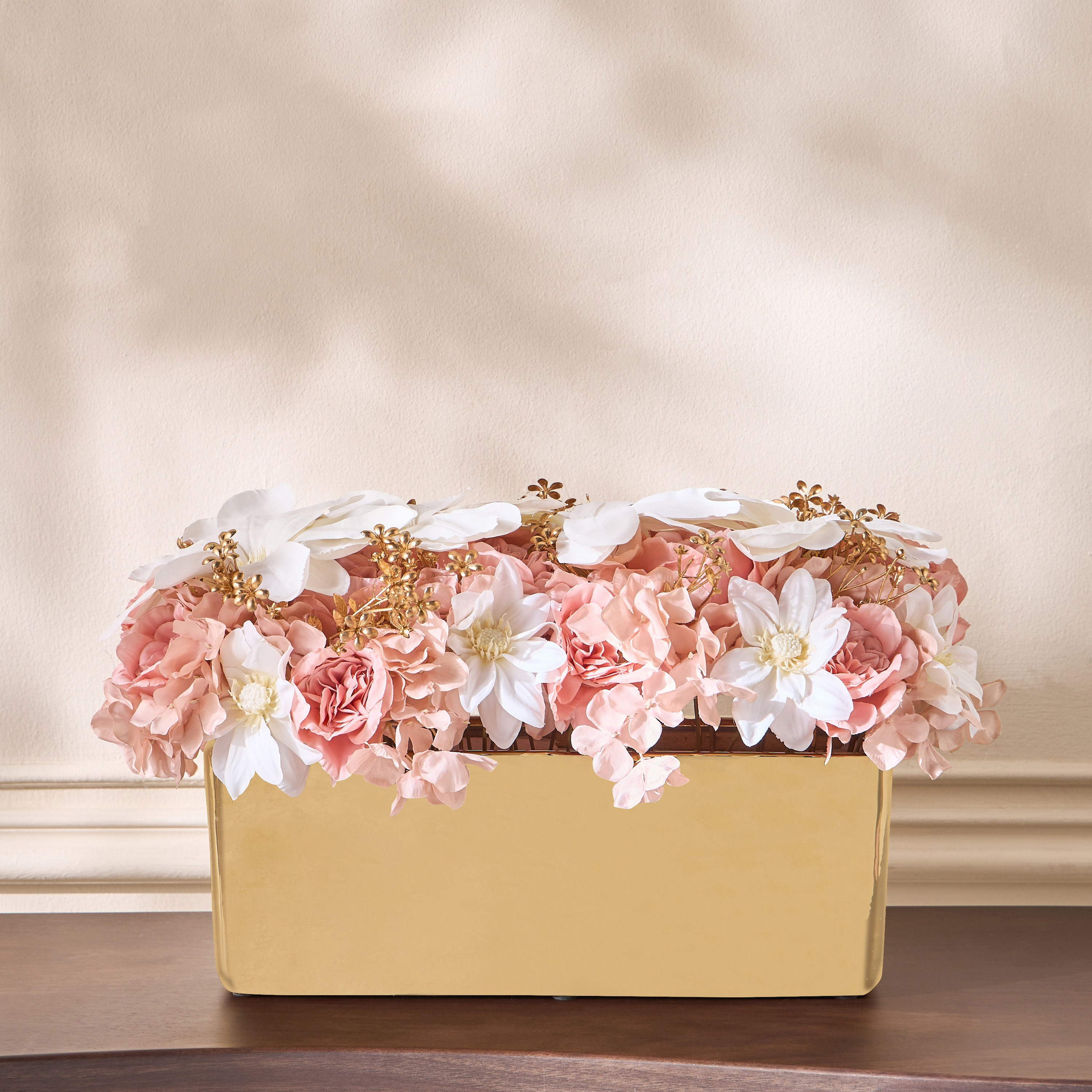 Gild Aurelio Mixed Floral Arrangement in Pot - 32 cm-household-gardenandoutdoor-artificialflowersandplants-flowers-image-1