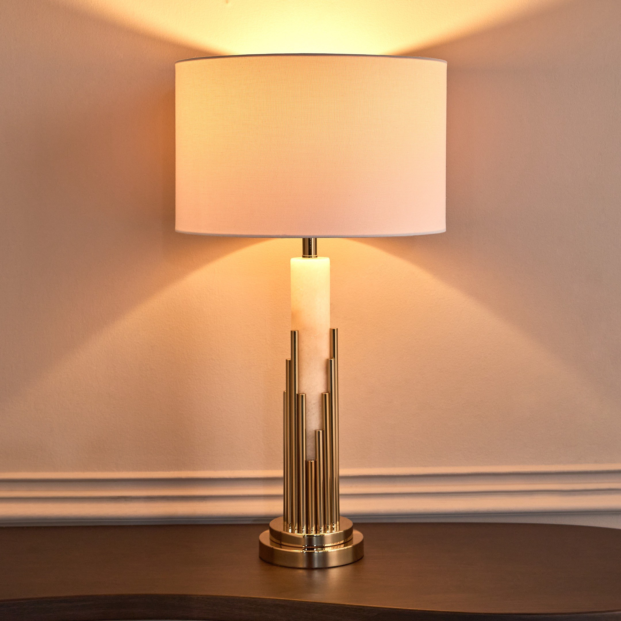 Lucerne Metal Table Lamp - 73 cm-household-lighting-tableanddesklamps-image-2