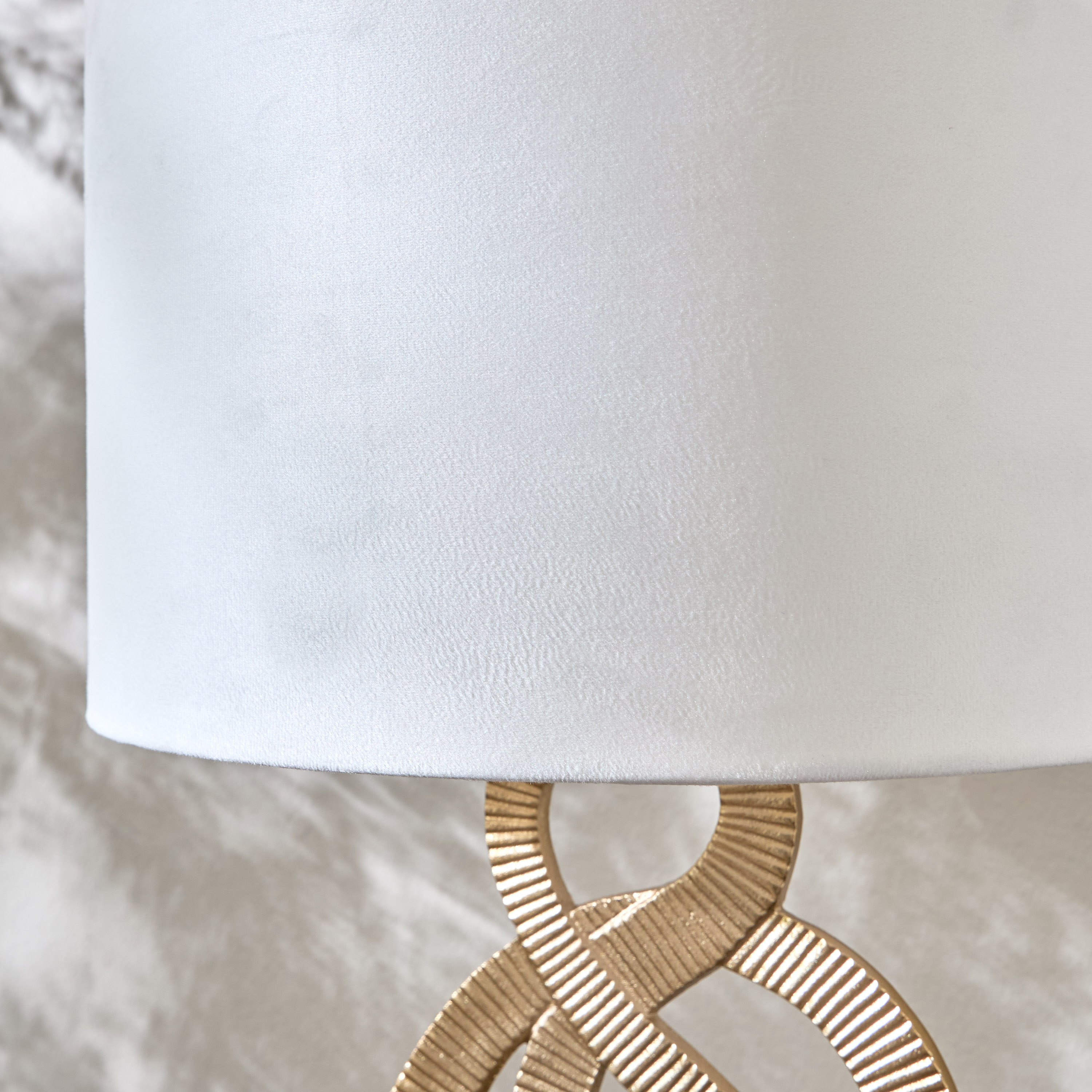 Glorion Metal Table Lamp - 61 cm-household-lighting-tableanddesklamps-image-3