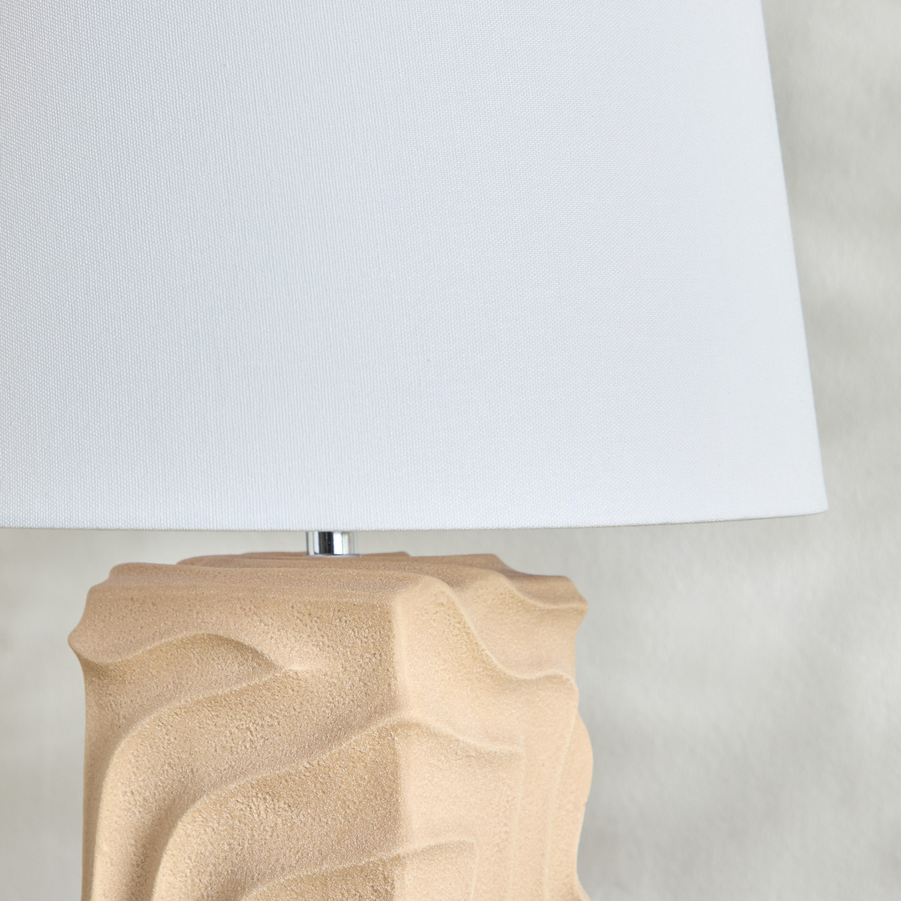 Aza Ceramic Table Lamp - 62 cm-household-lighting-tableanddesklamps-image-3