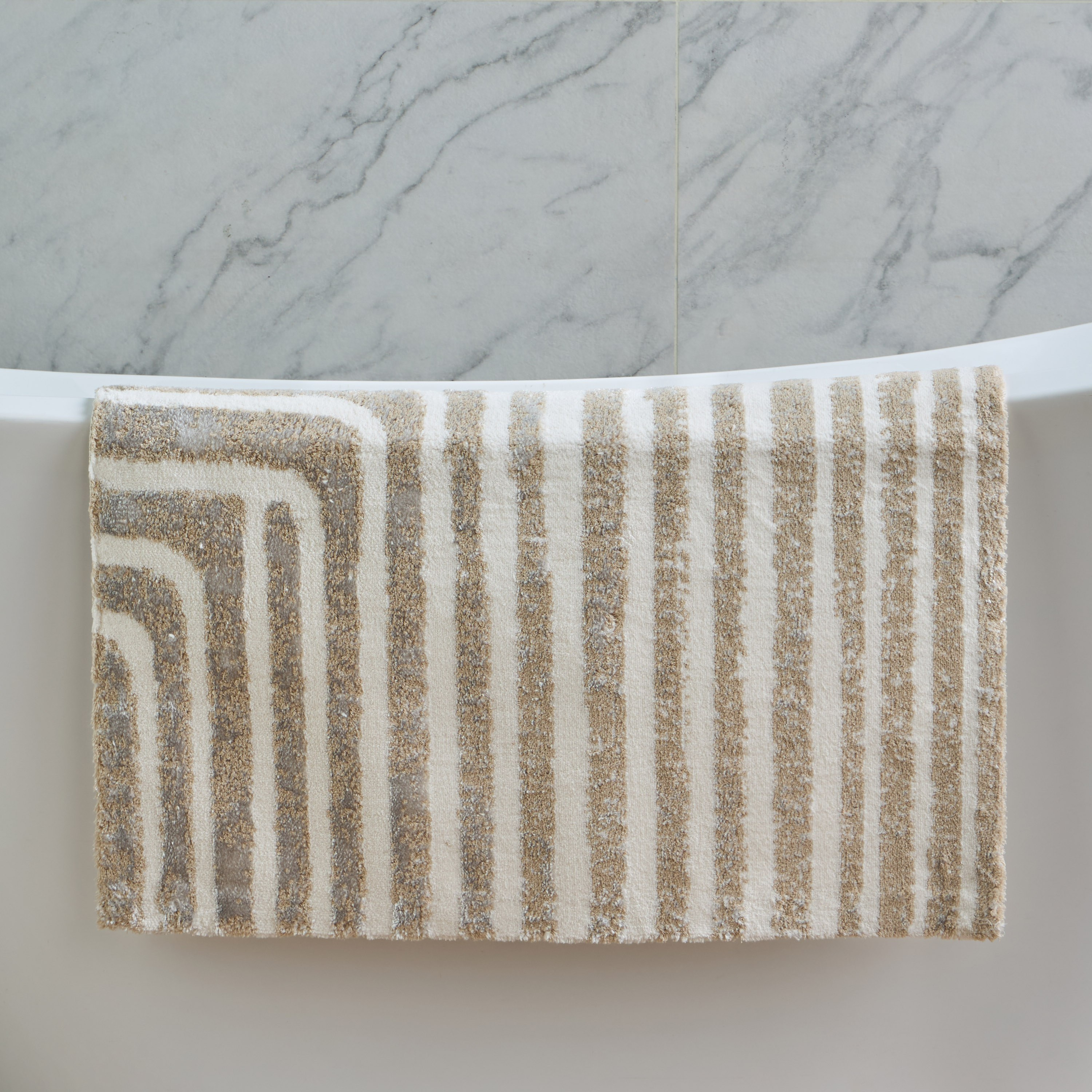 Maleni Bathmat - 70x120 cm-household-bathandlaundry-bathlinen-bathmatsandtubmats-image-2