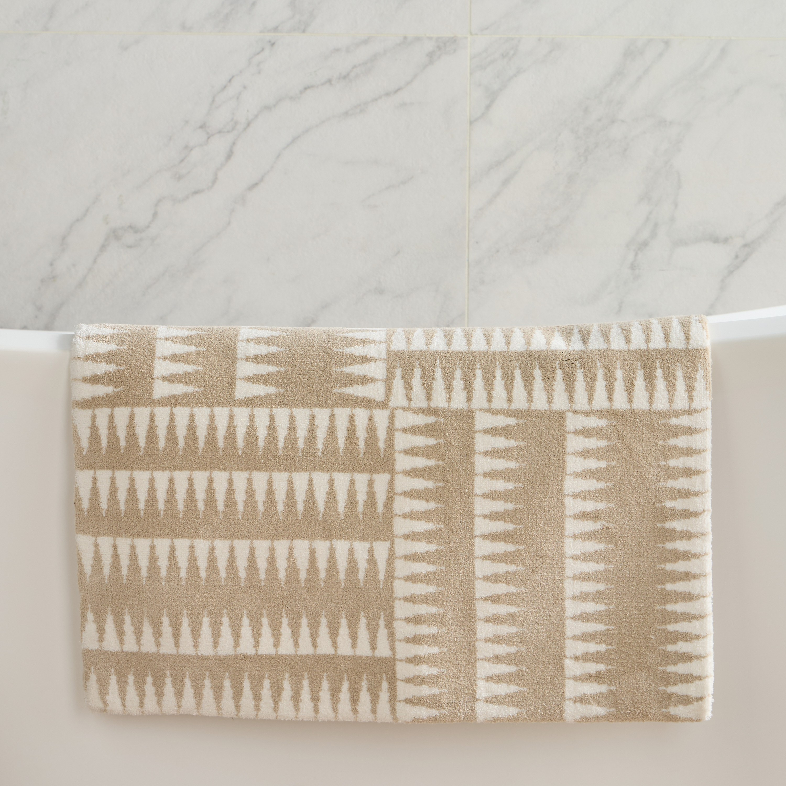 Marcela Bathmat - 60x90 cm-household-bathandlaundry-bathlinen-bathmatsandtubmats-image-2