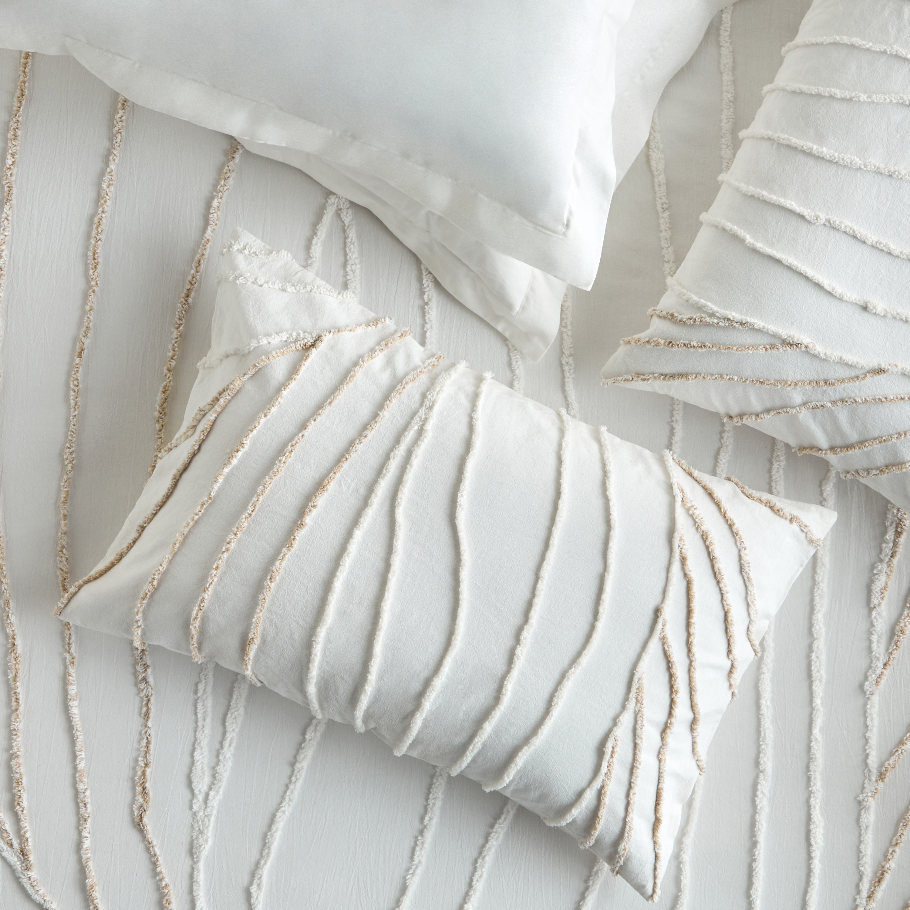 Sofia Cotton Tufted 6-Piece Super King Comforter and Sheet Set - 240x260 cm-household-bedding-comfortersandbedspreads-bedinabag-image-3