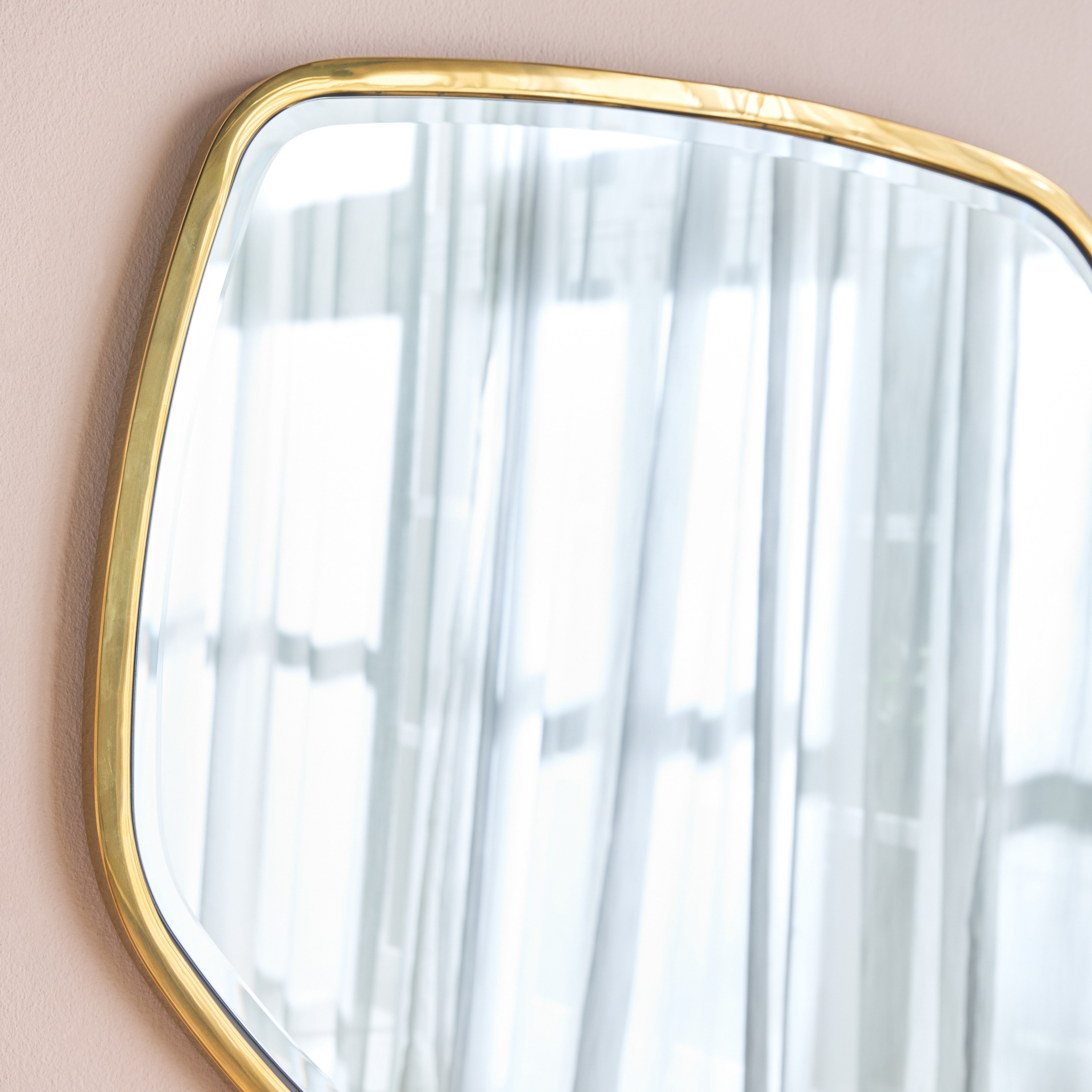 Raqiya Console Table with Mirror-furniture-livingroom-consoletablesandmirrors-image-3