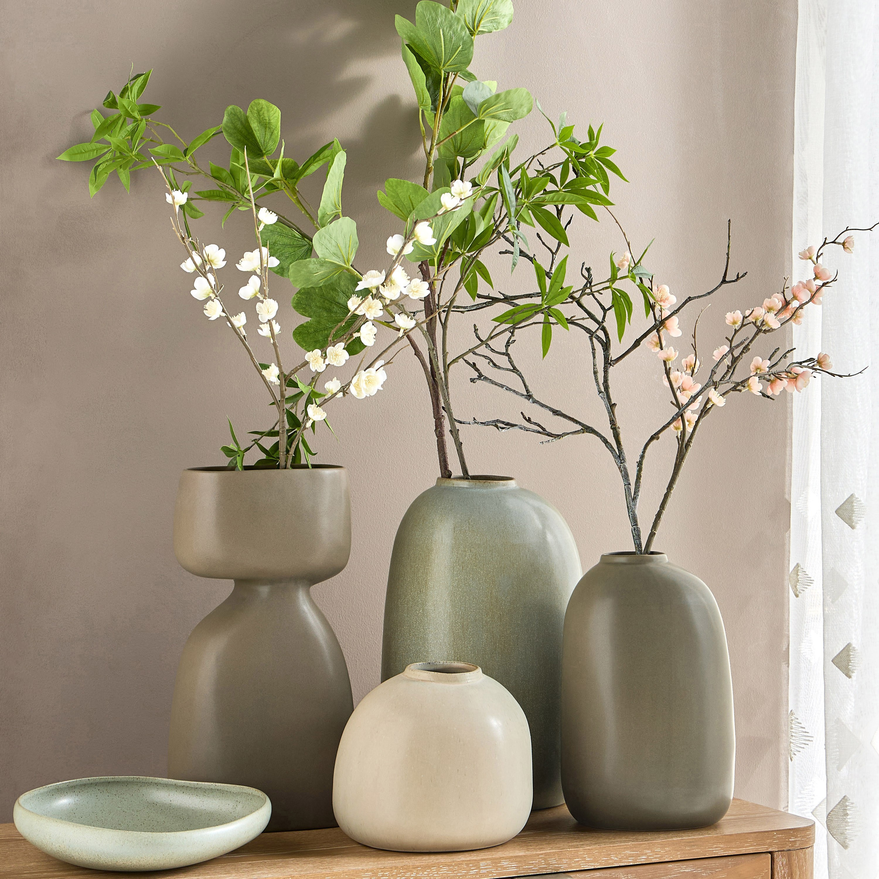 Salbe Ceramic Vase - 41 cm-household-decor-vasesandbowls-image-3