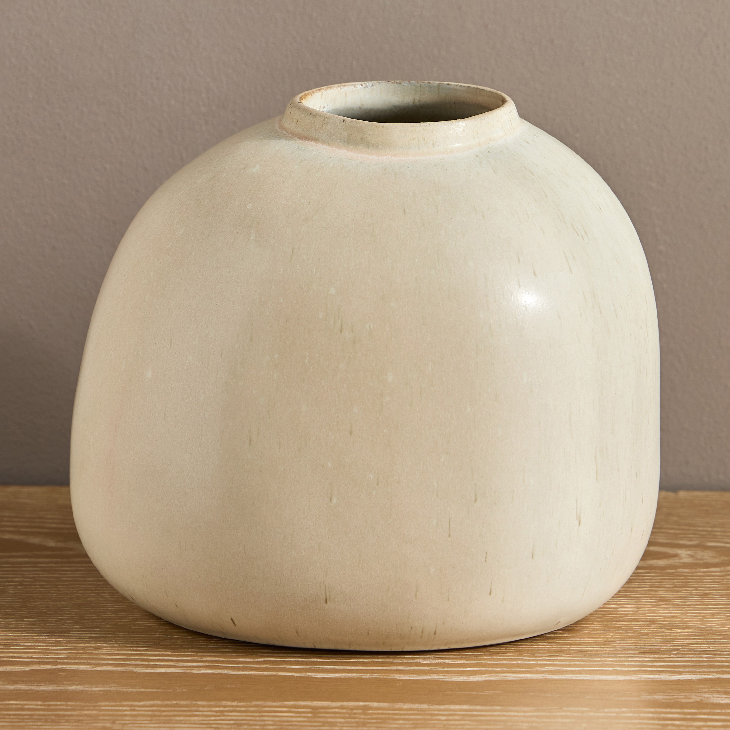 Salbe Ceramic Vase - 20 cm-household-decor-vasesandbowls-image-1