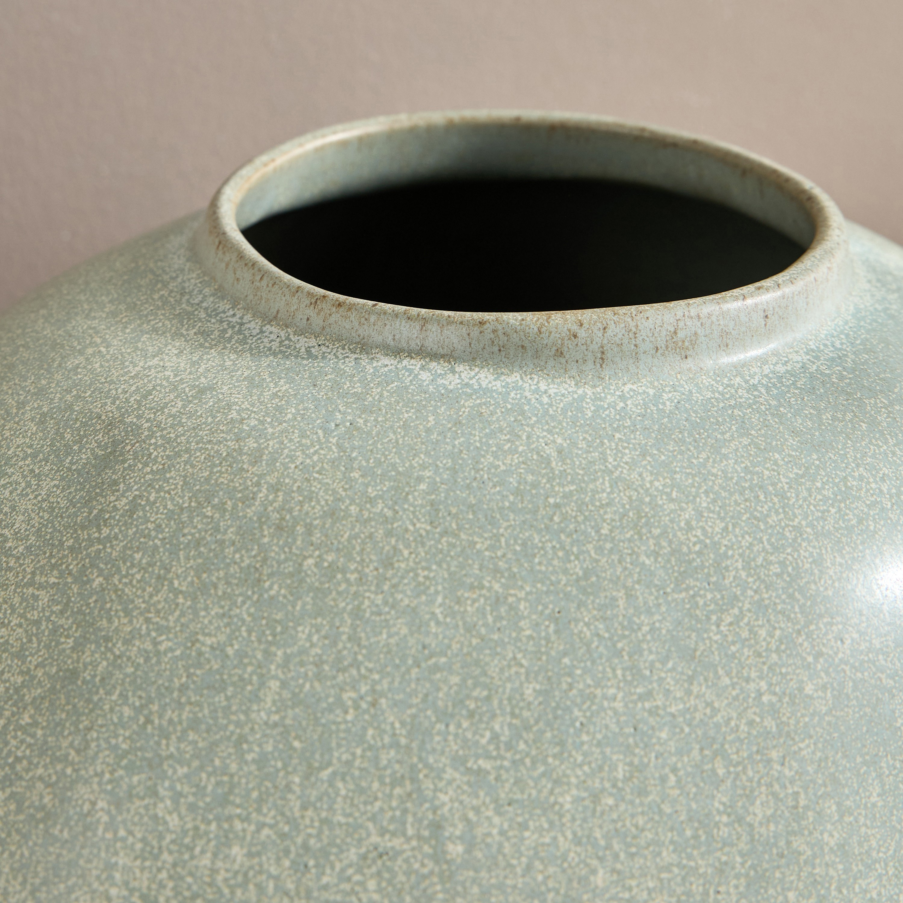 مزهرية سيراميك - سالبي - 25 سم-household-decor-vasesandbowls-image-2