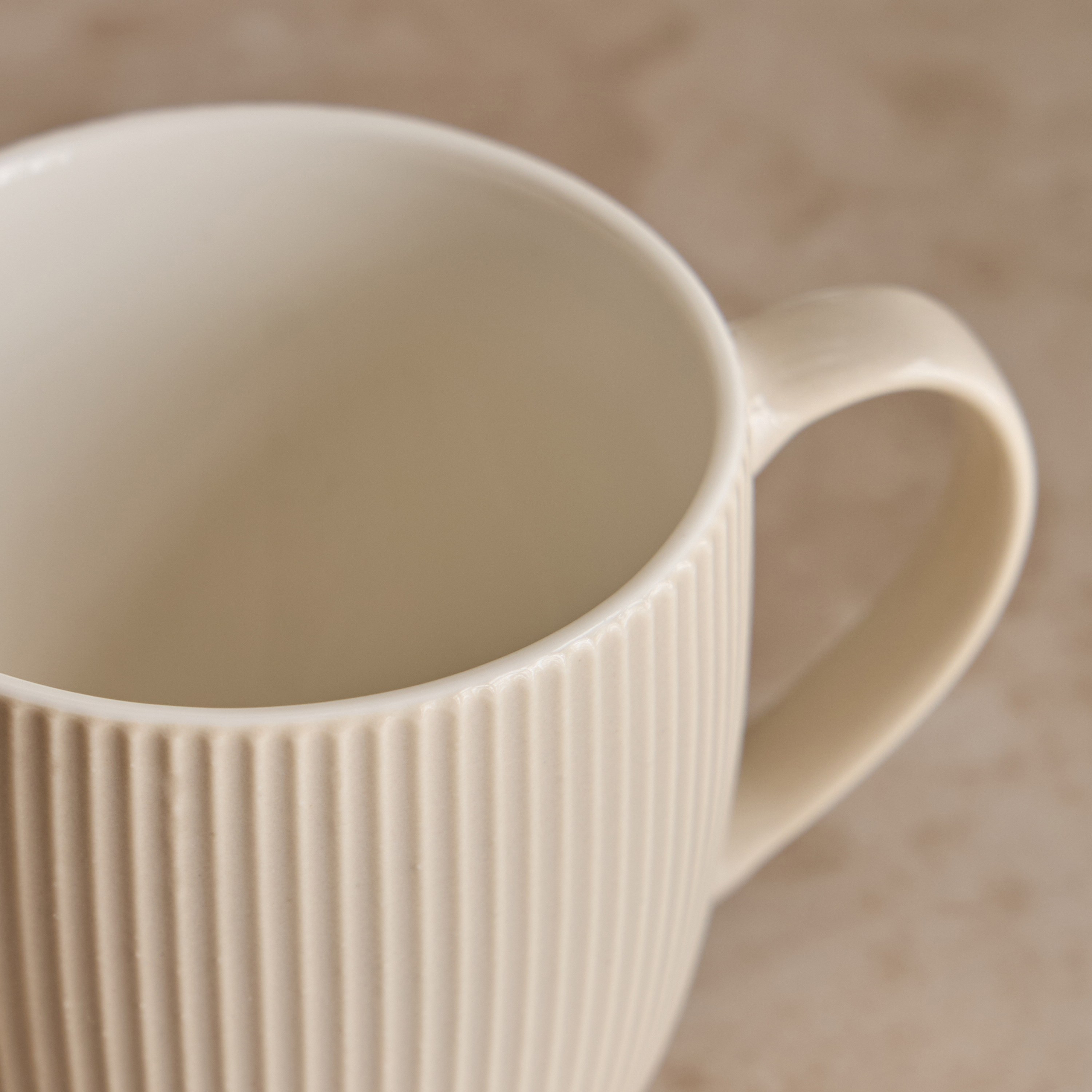 Billy New Bone China Mug - 400 ml-household-dining-teaandcoffee-mugsandcups-image-2