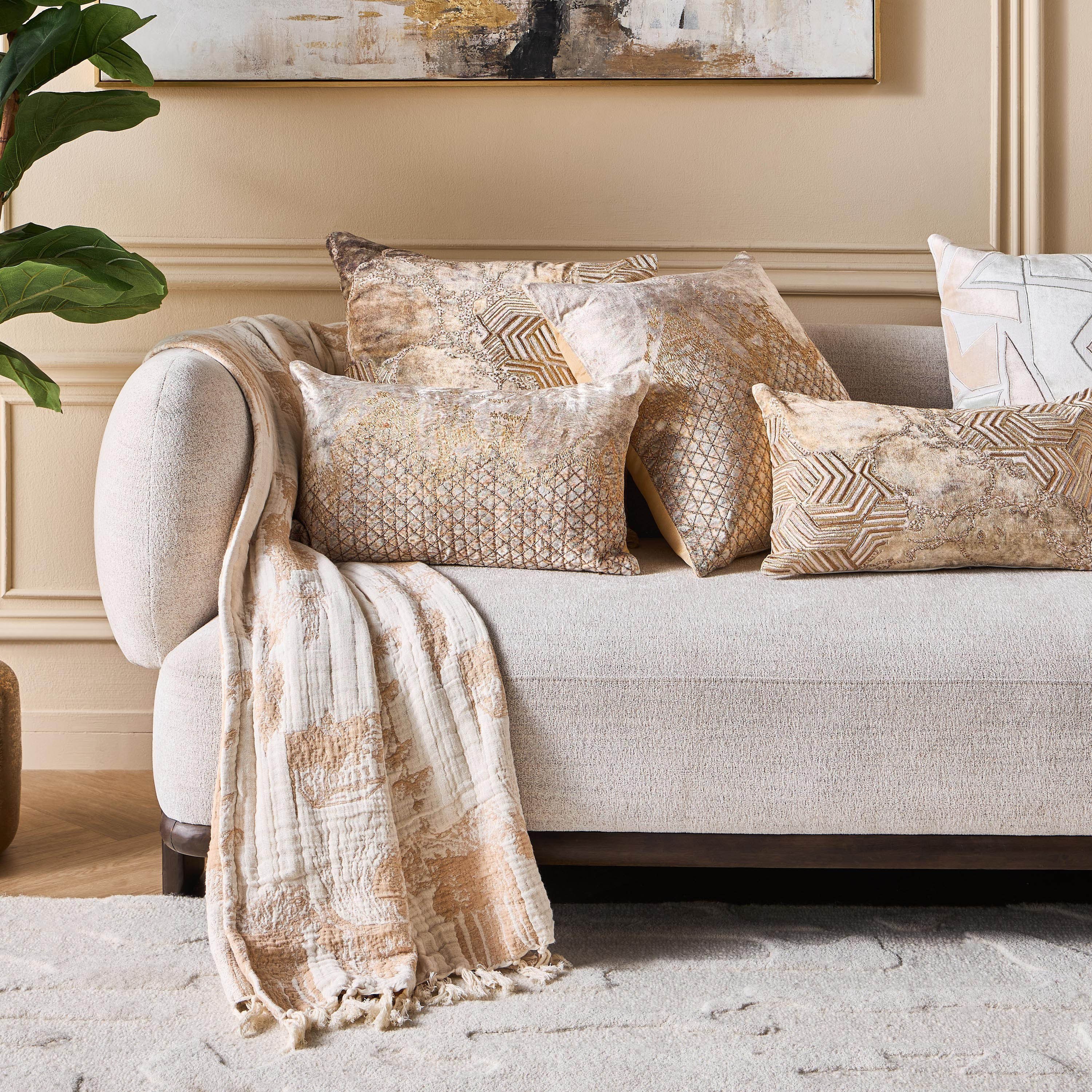 غطاء وسادة مطرّز مشربية - دهب - 30×50 سم-household-cushionsandthrows-cushioncovers-image-4