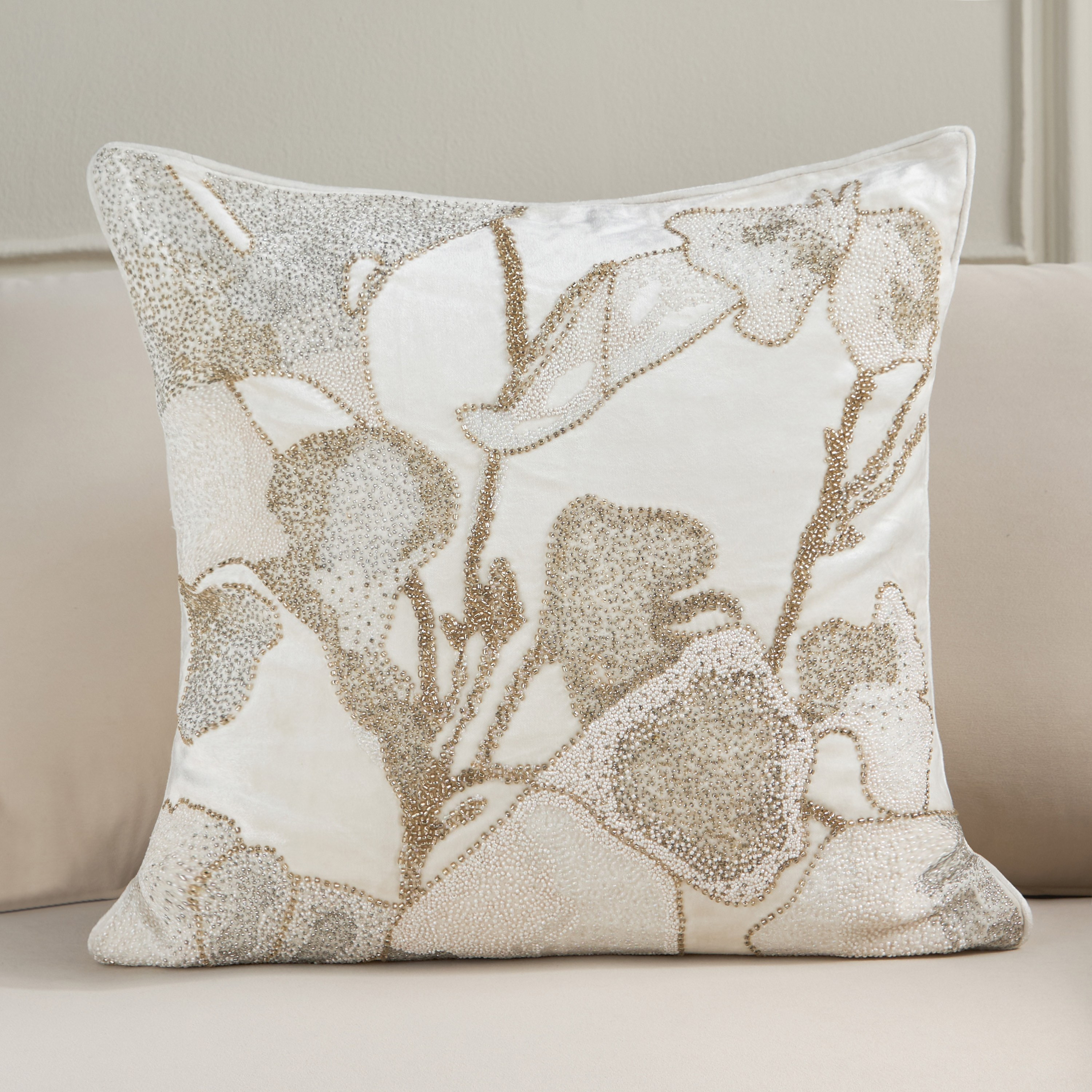 وسادة محشوة مطرّزة بالخرز بتصميم أوراق اللوتس – 50×50 سم-household-cushionsandthrows-filledcushions-decorativecushions-image-1
