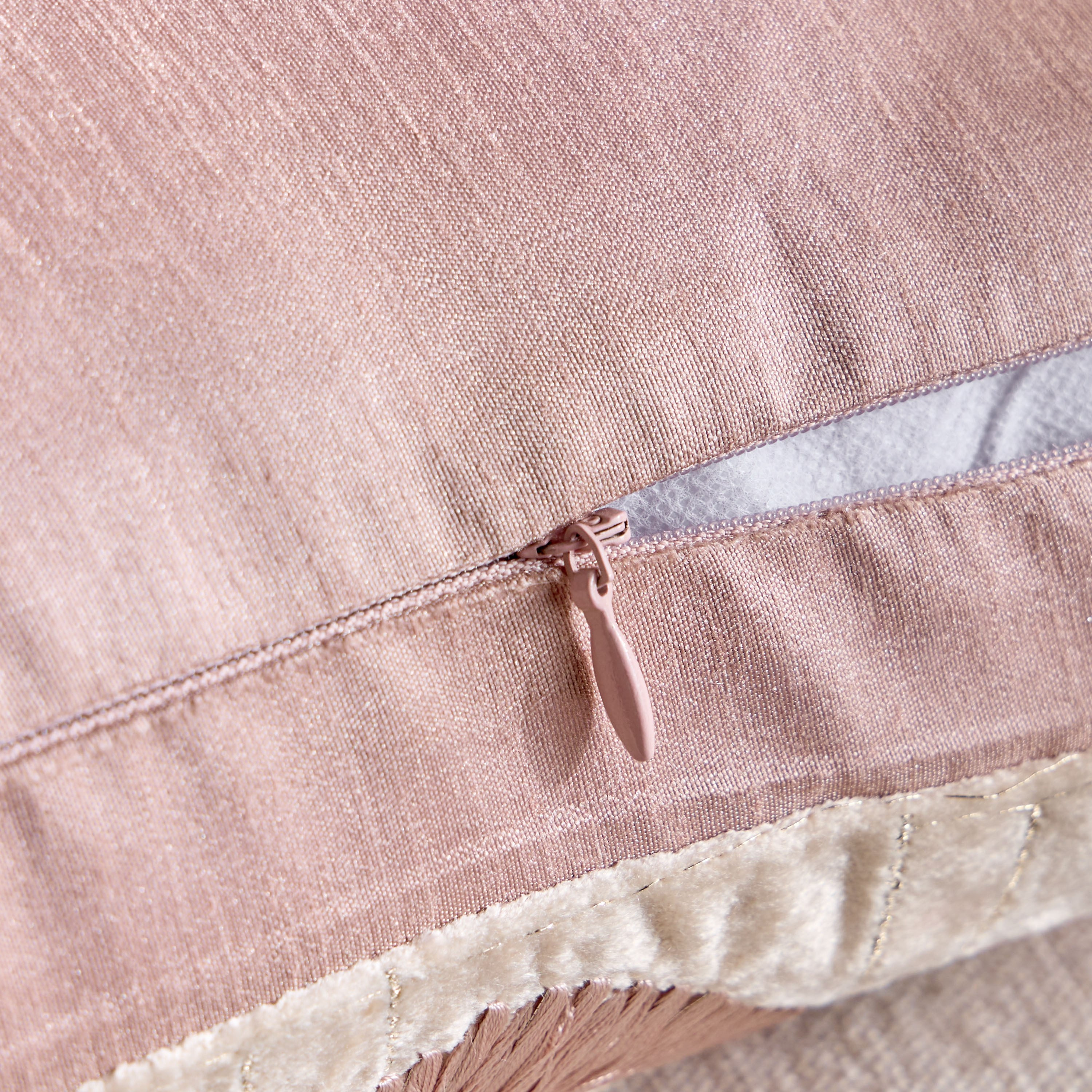 وسادة محشوة بتطريز ورق شجر - لوتس - 50x50 سم-household-cushionsandthrows-filledcushions-decorativecushions-image-3