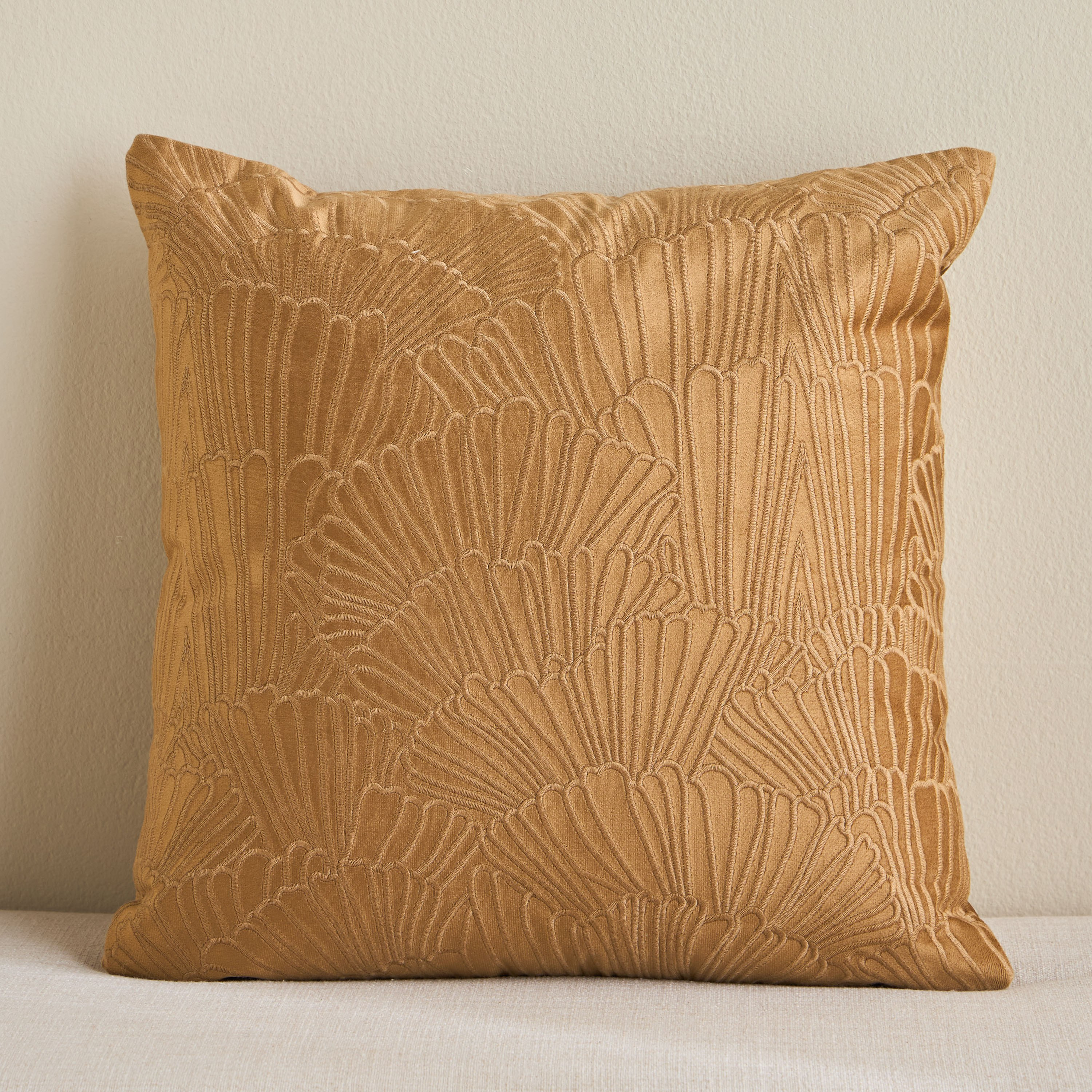 وسادة محشوة مطرزة - أوراق - 50x50 سم-household-cushionsandthrows-filledcushions-decorativecushions-image-9