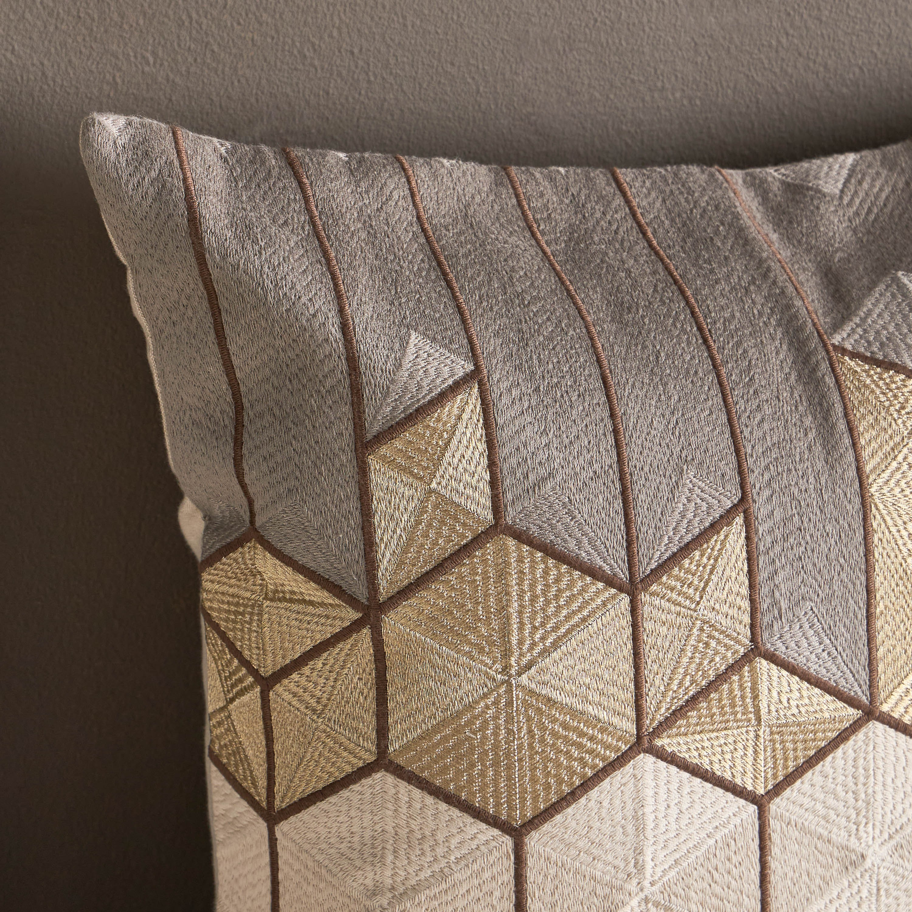 Fanous Embroidered Filled Cushion - 50x50 cm-household-cushionsandthrows-filledcushions-decorativecushions-image-6