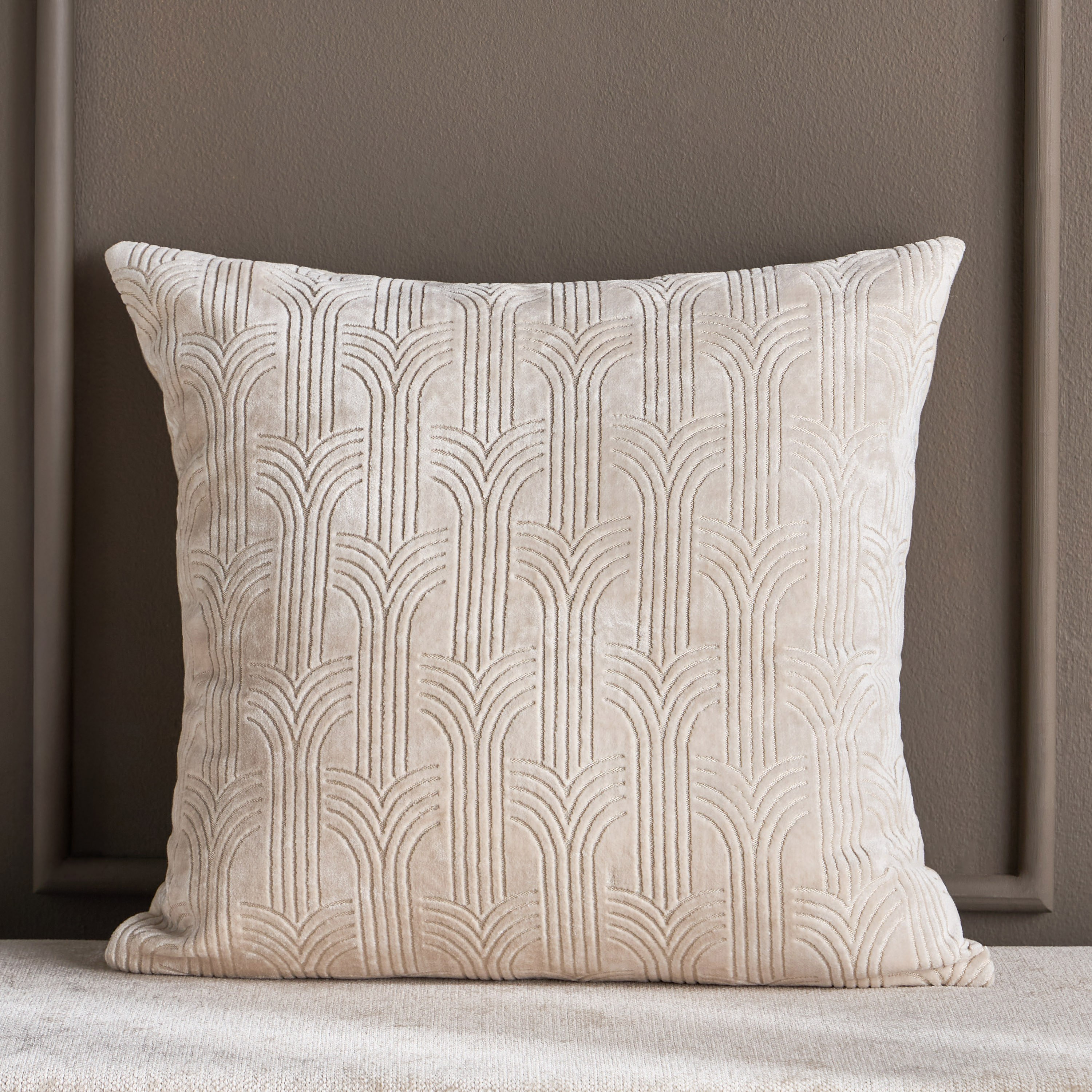 Aqwas Jacquard Filled Cushion - 50x50 cm-household-cushionsandthrows-filledcushions-decorativecushions-image-9