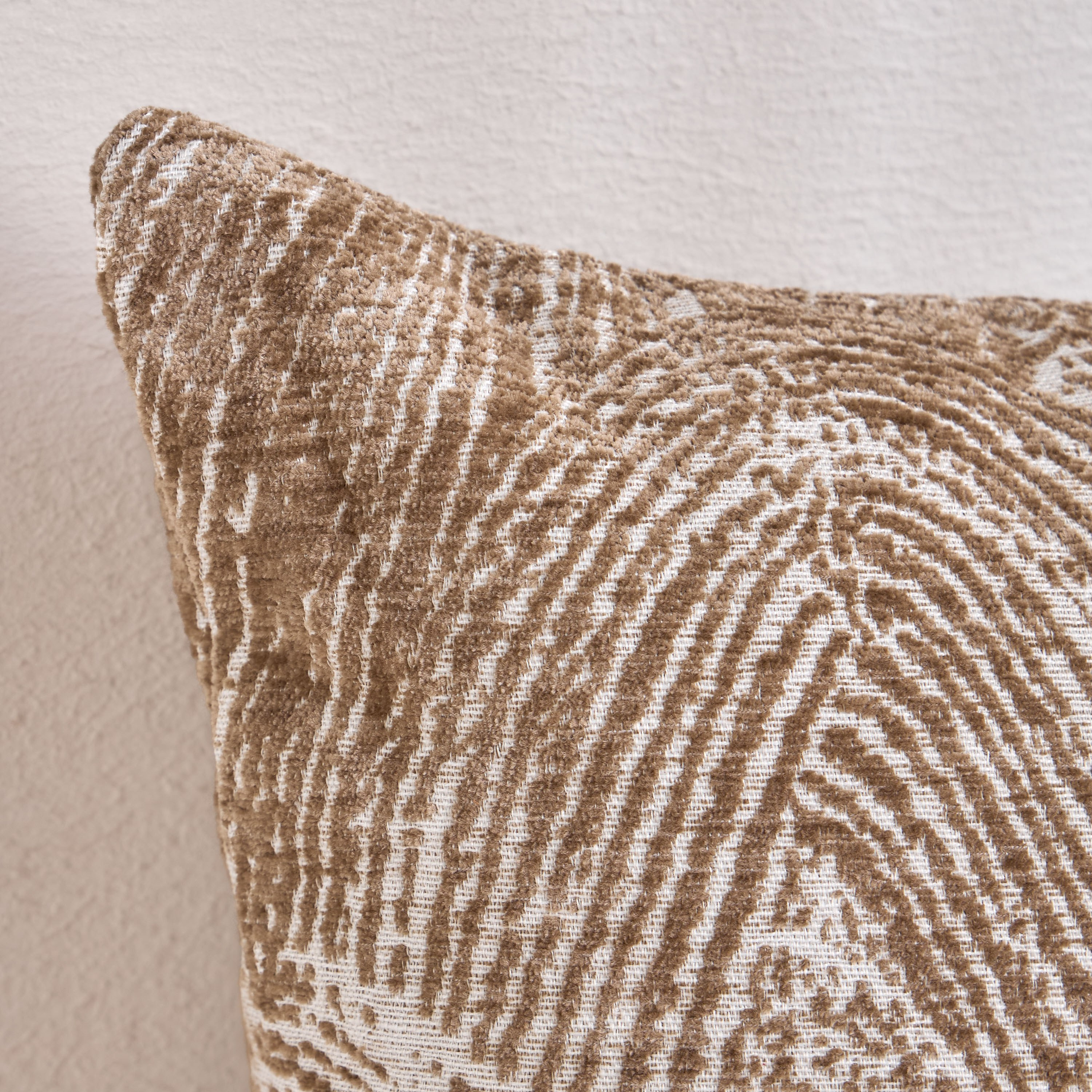 غطاء وسادة جاكار - موجات - 50x50 سم-household-cushionsandthrows-cushioncovers-image-2
