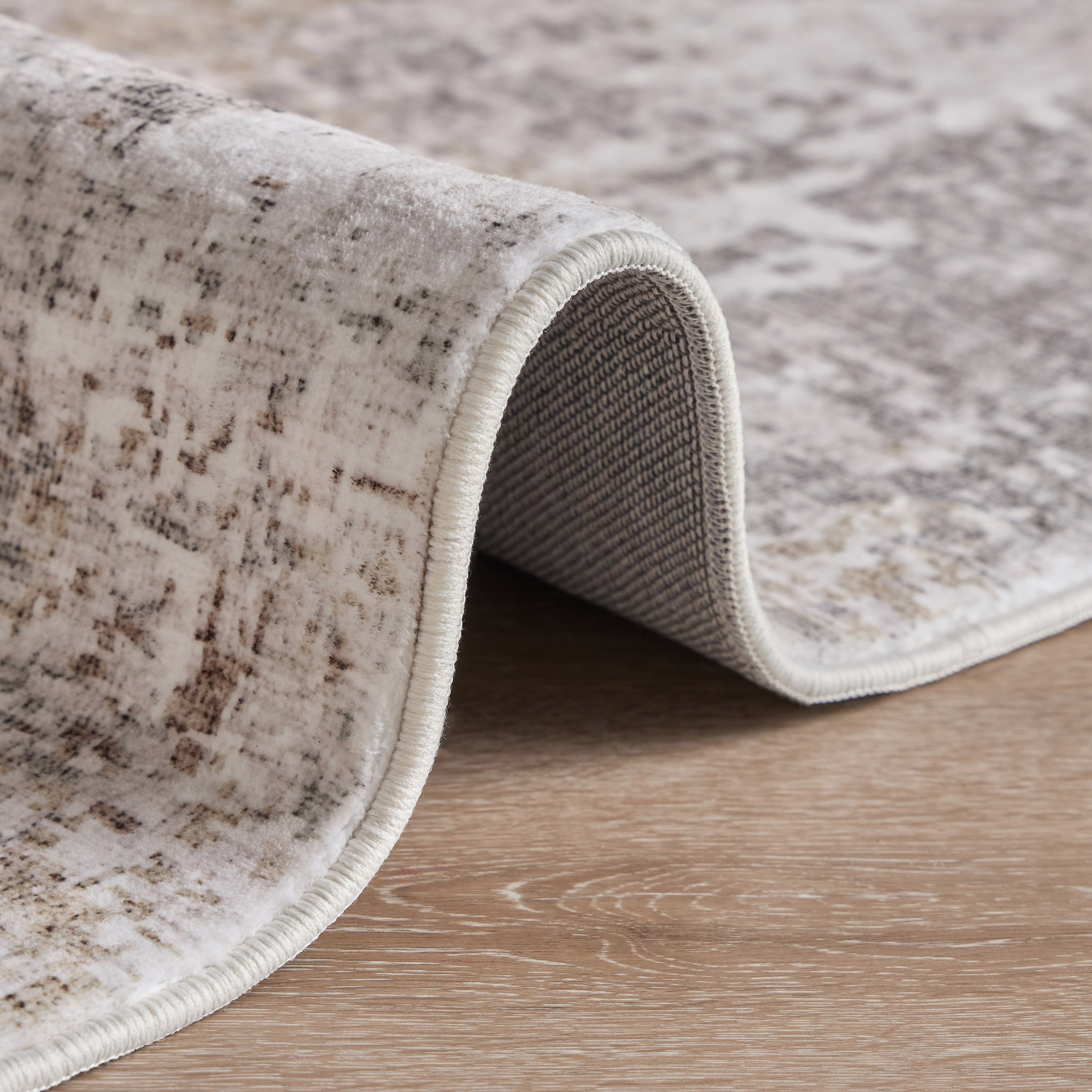 سجادة بطبعات - نوفيلا - 200x290 سم-household-rugsandcarpets-rugs-image-4