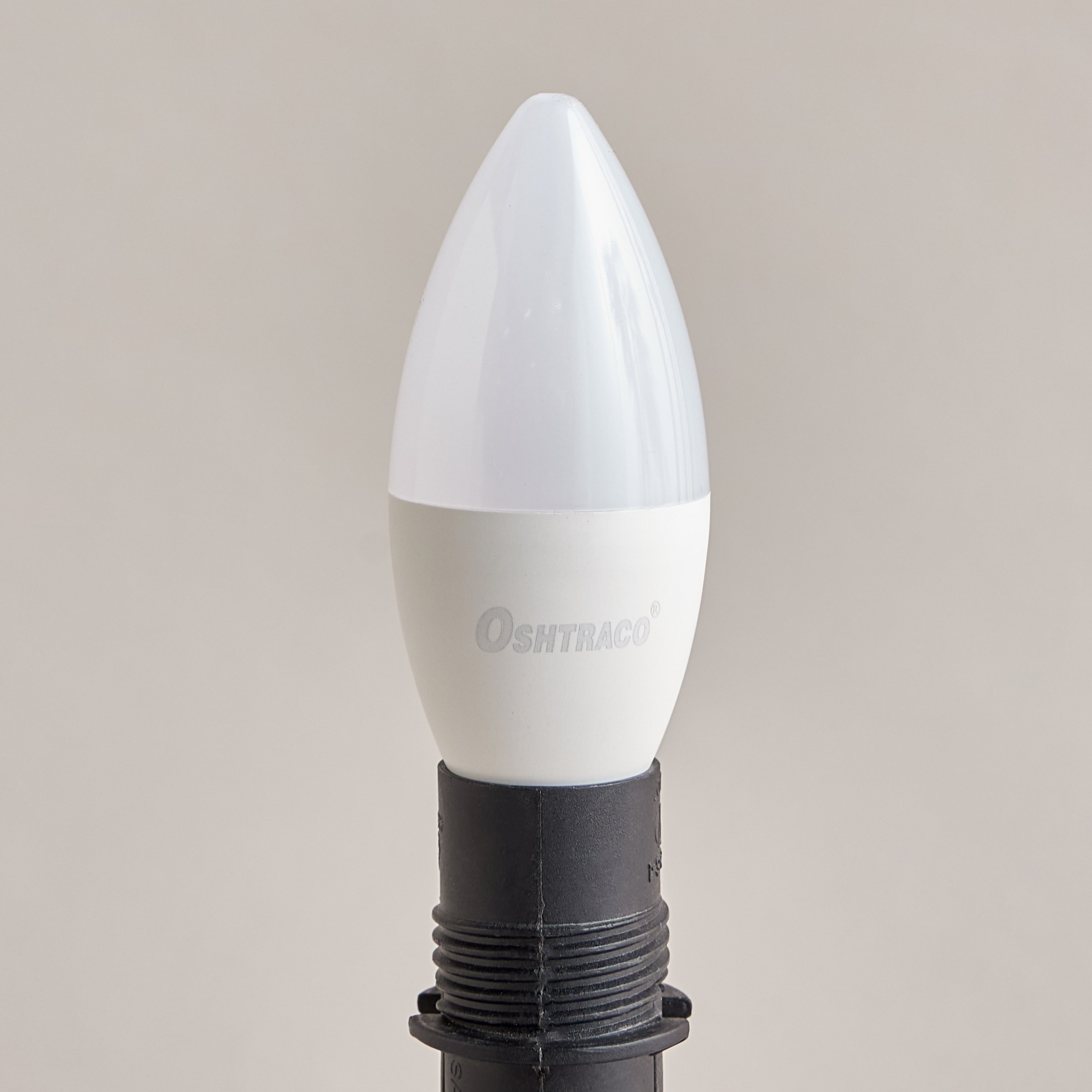 لمبة ليد شمعة معتمة 8 واط 720 ليومن أبيض دافئ E14 - أوشتراكو-household-lighting-bulbsandbatteries-bulbs-image-2