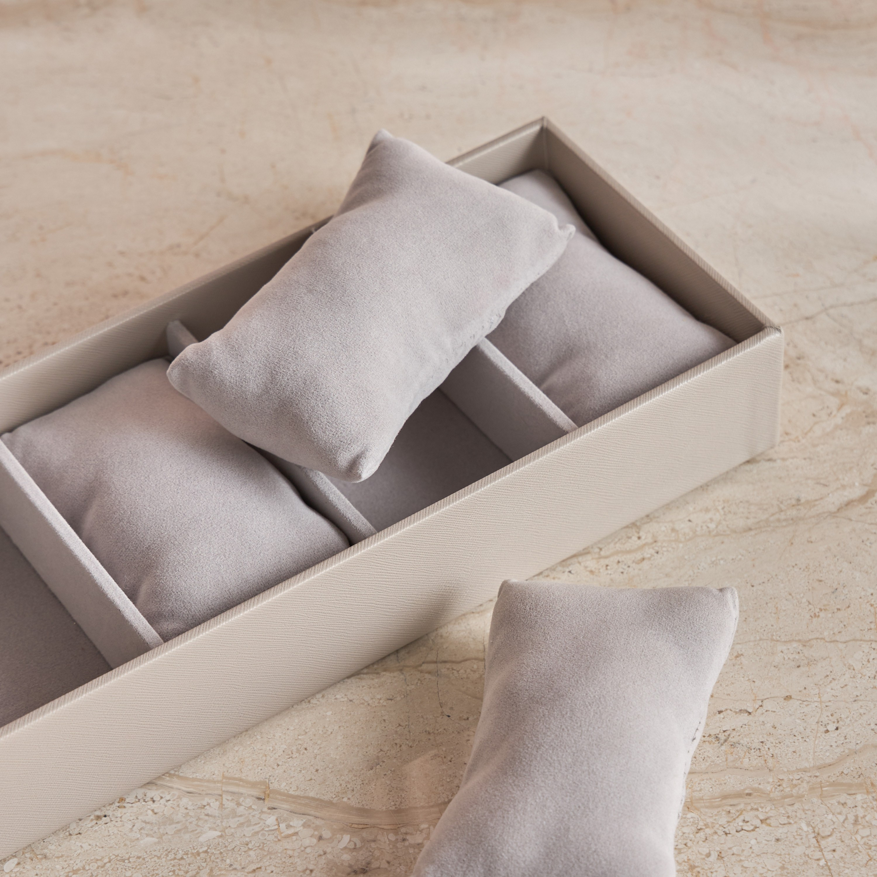 Natalia 5-Compartment Watch Tray-household-storage-jewelleryorganizing-jewellerytrays-image-2