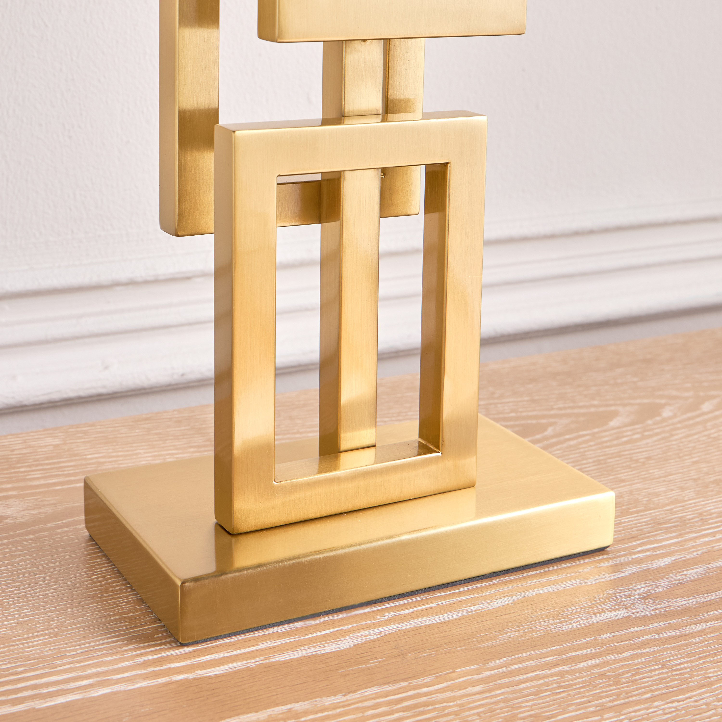 Zafira Metal Table Lamp - 75 cm-household-lighting-tableanddesklamps-image-4