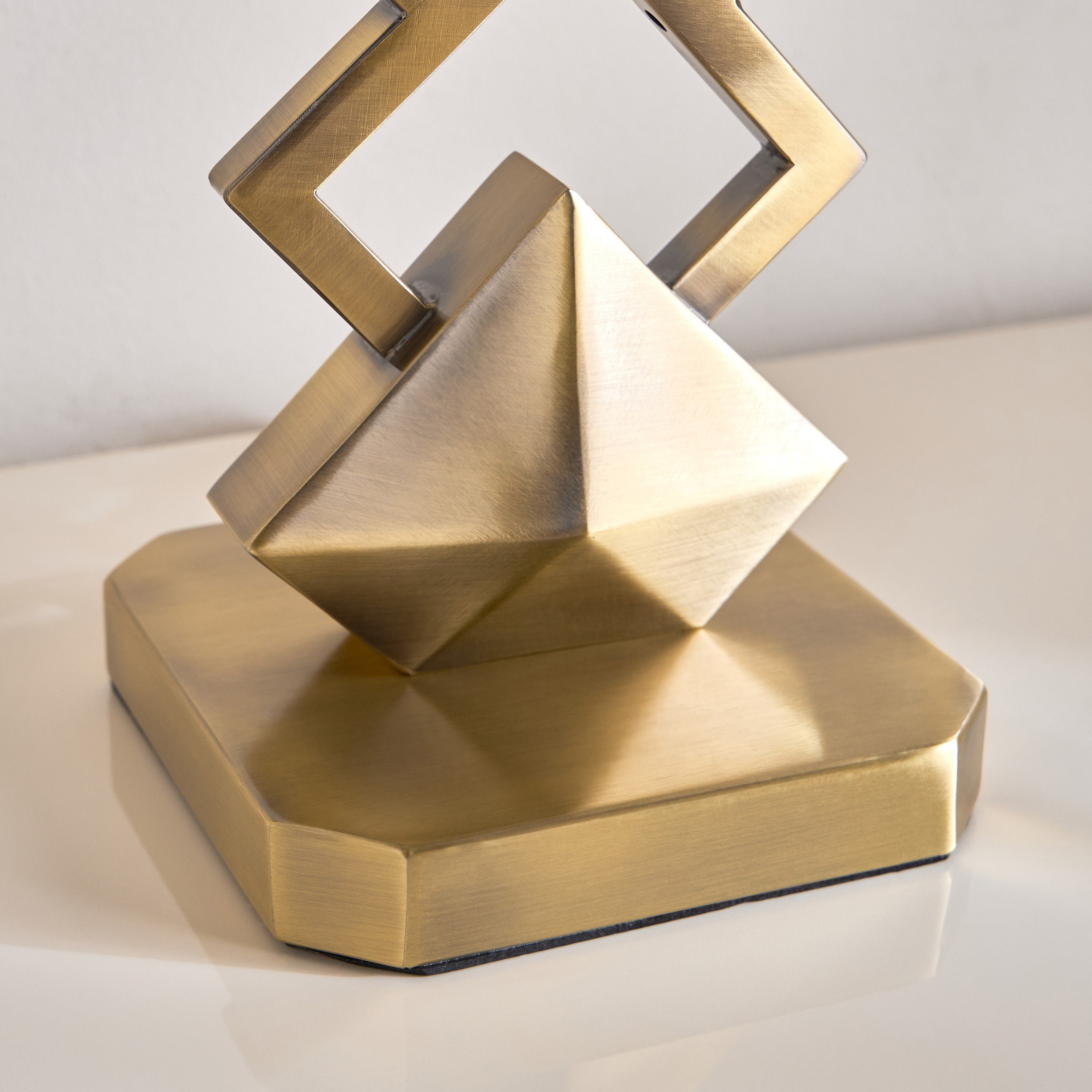 Elara Metal Table Lamp - 68 cm-household-lighting-tableanddesklamps-image-4
