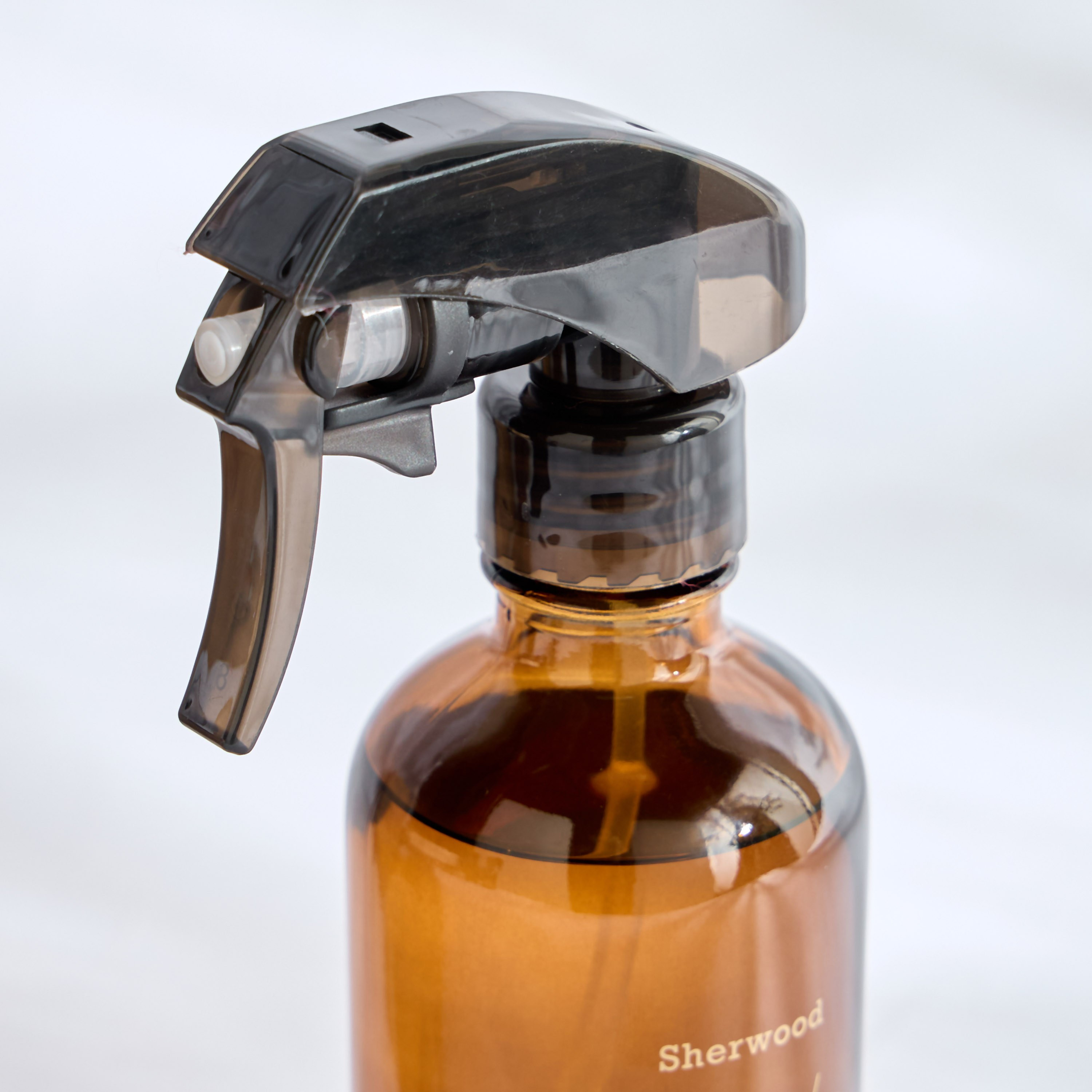 Sherwood Woody Aroma Home Spray - 220 ml-household-homefragrance-homesprays-image-2