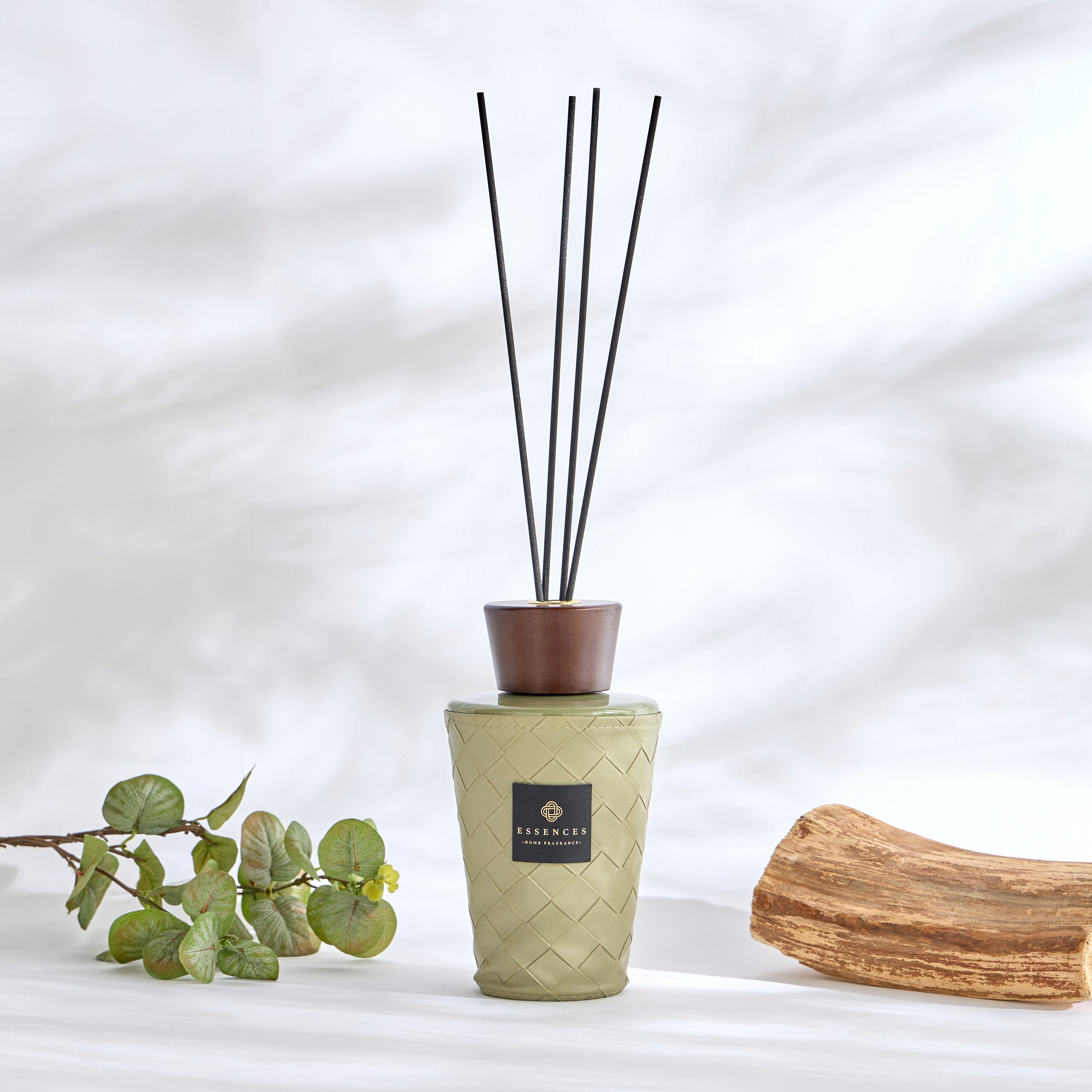 Essenza Black Forest Scented Reed Diffuser Set - 1 L-household-homefragrance-reeddiffusers-image-1