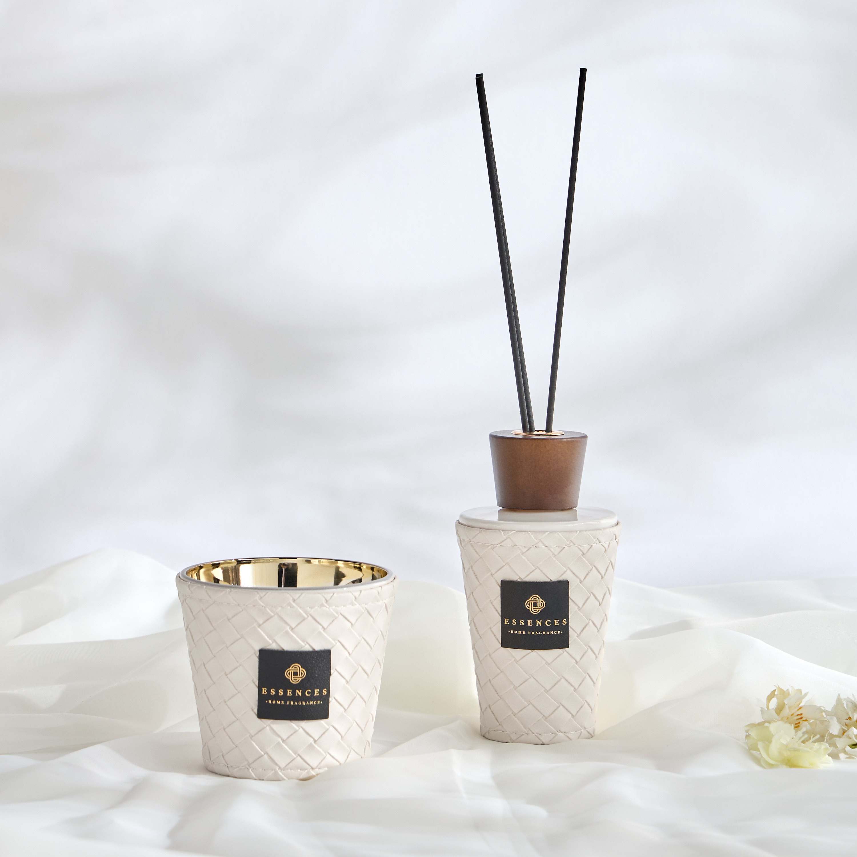 Essenza Breathe Oxygen Scented Jar Candle and Diffuser Gift Set-household-homefragrance-candles-image-1