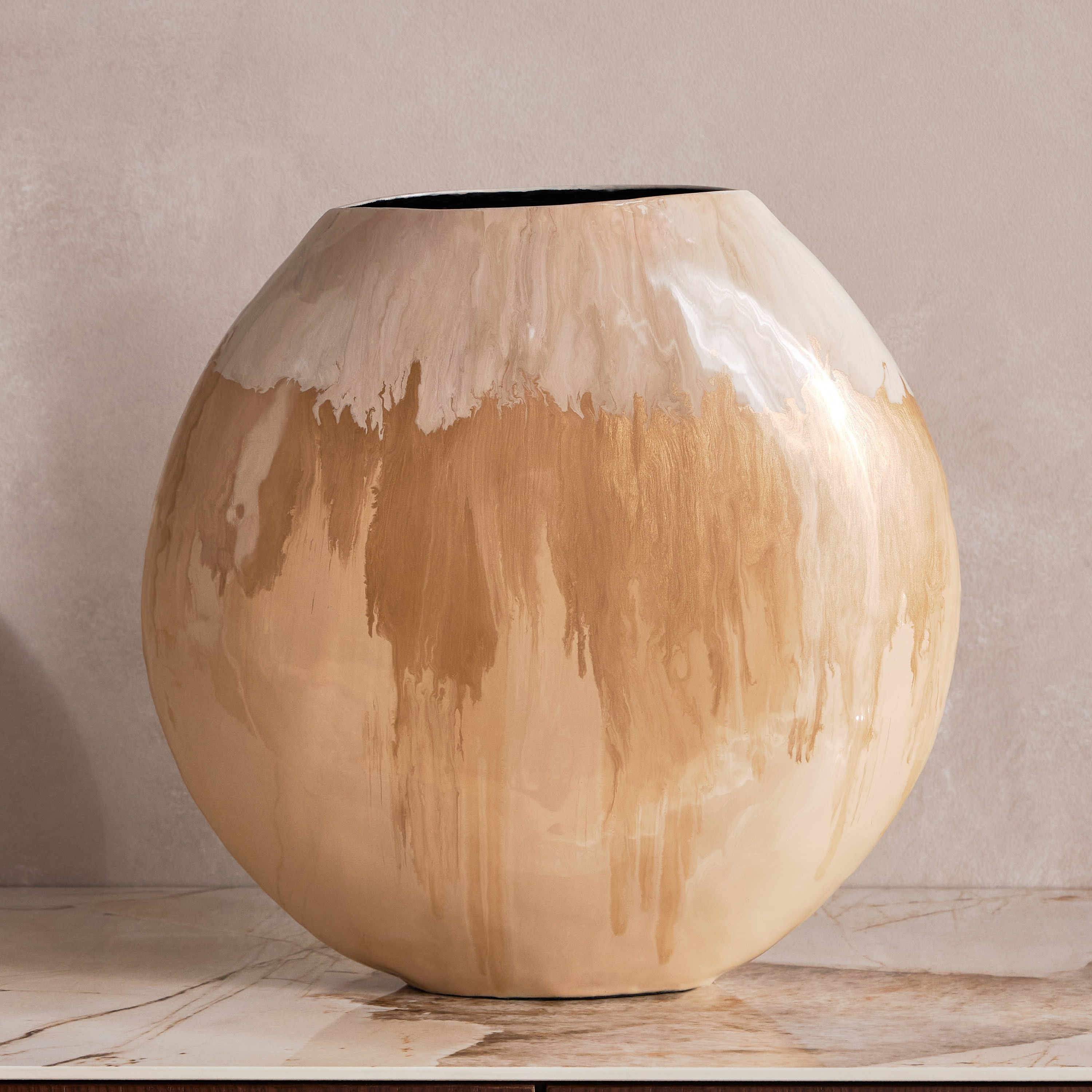 مزهرية طاولة معدنية - هدى ألبا - 36 سم-household-decor-vasesandbowls-image-1