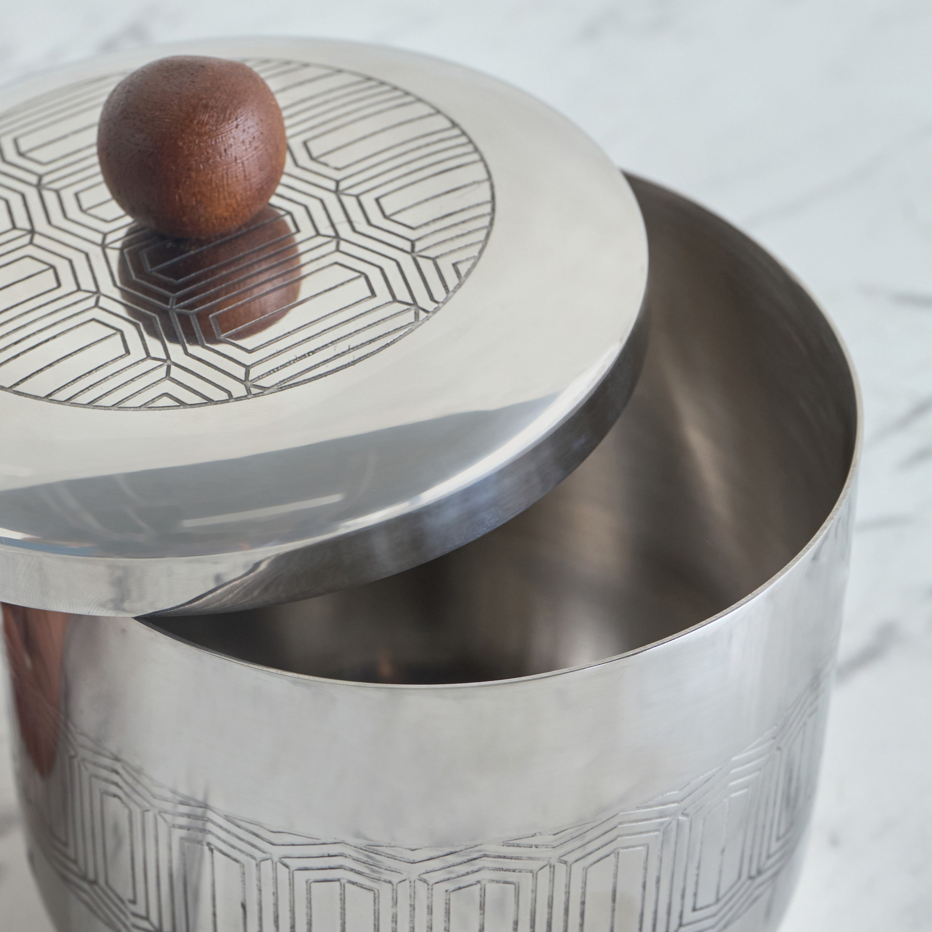 وعاء ديكور معدن - كارفن - 13 سم-household-decor-vasesandbowls-image-3