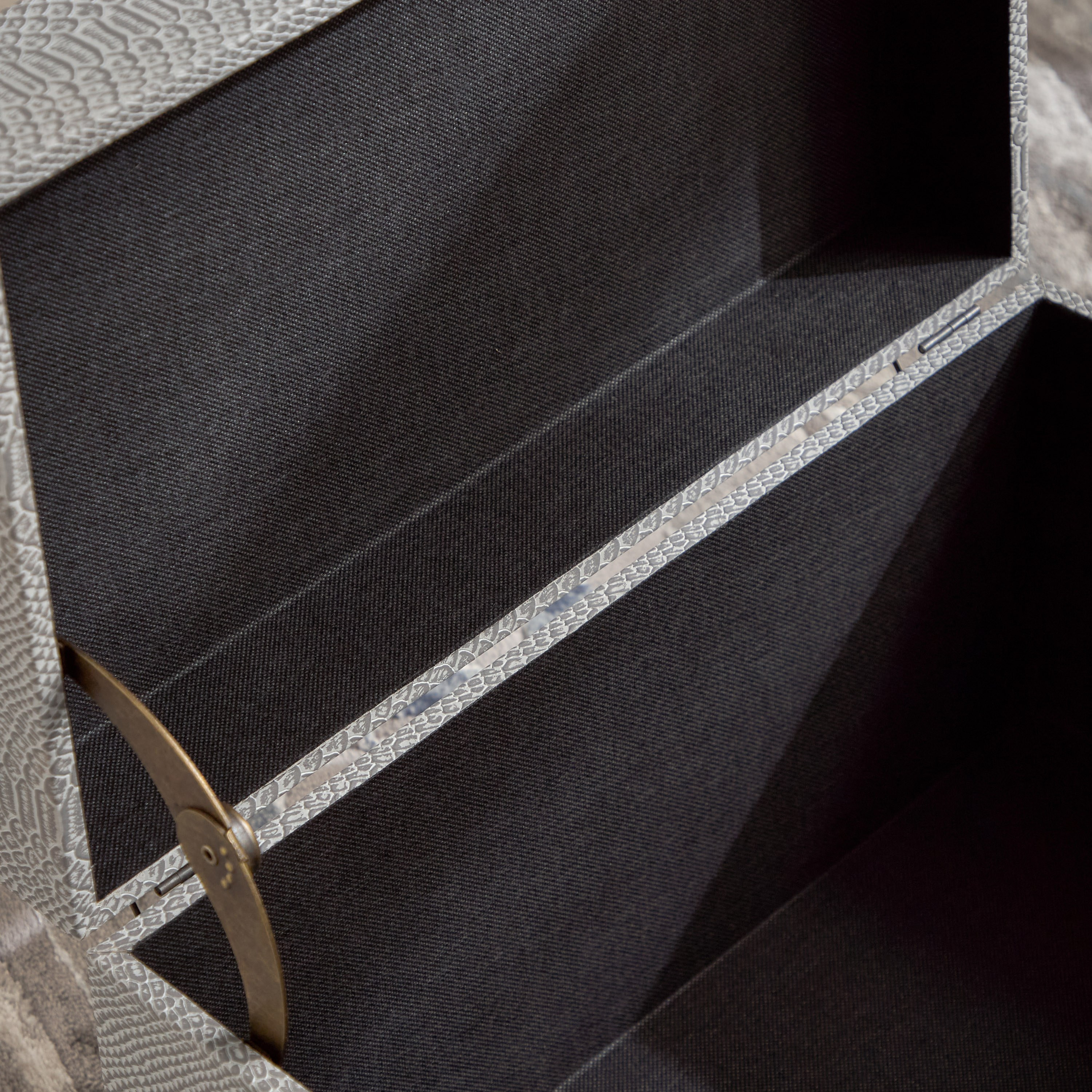 Rory Storage Trunk - Small-household-storage-storagesolutions-trunks-image-3