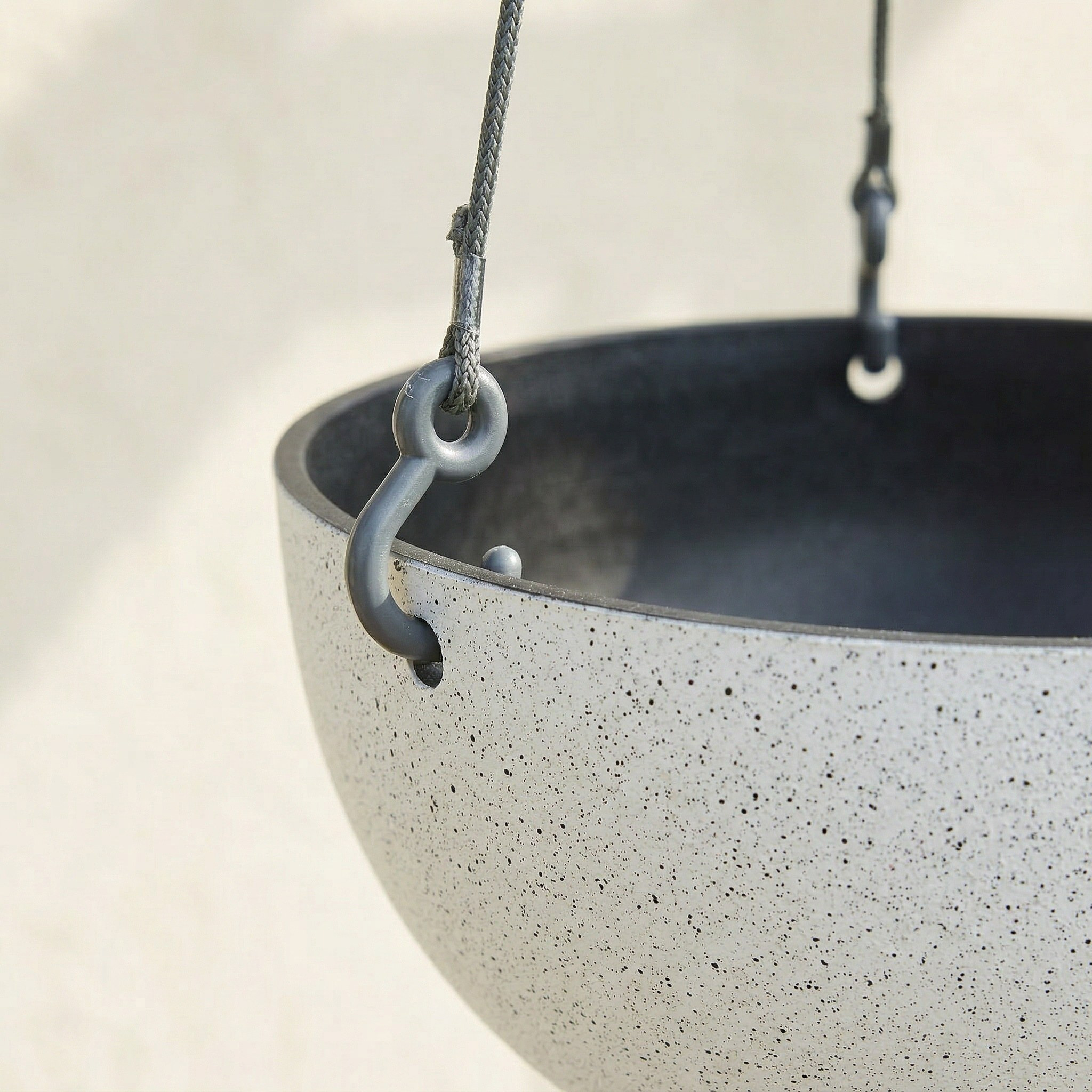Oxalis Hanging Planter - 11 cm-household-gardenandoutdoor-potsandplanters-hangingplanters-image-2