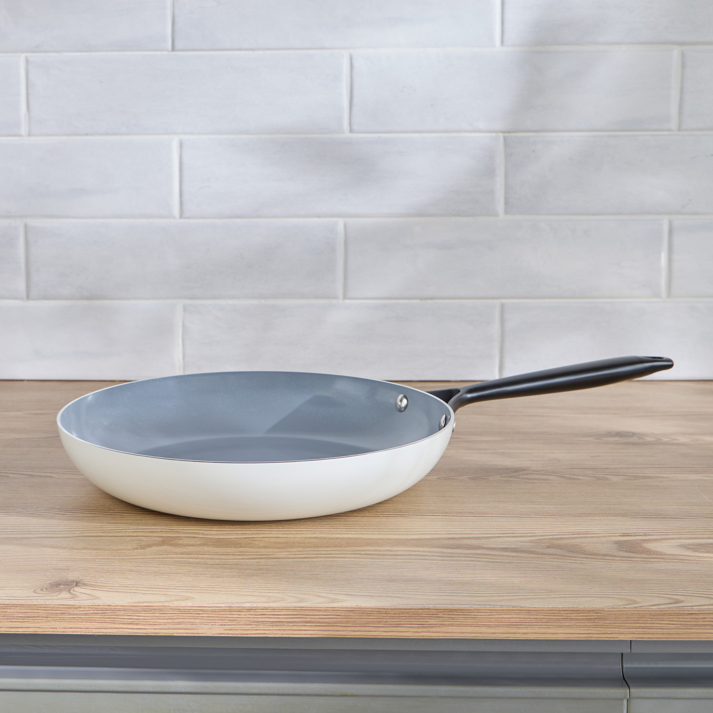 Pristine Aluminum Non-Stick Fry Pan - 28 cm-household-kitchen-cookware-potsandpans-image-1