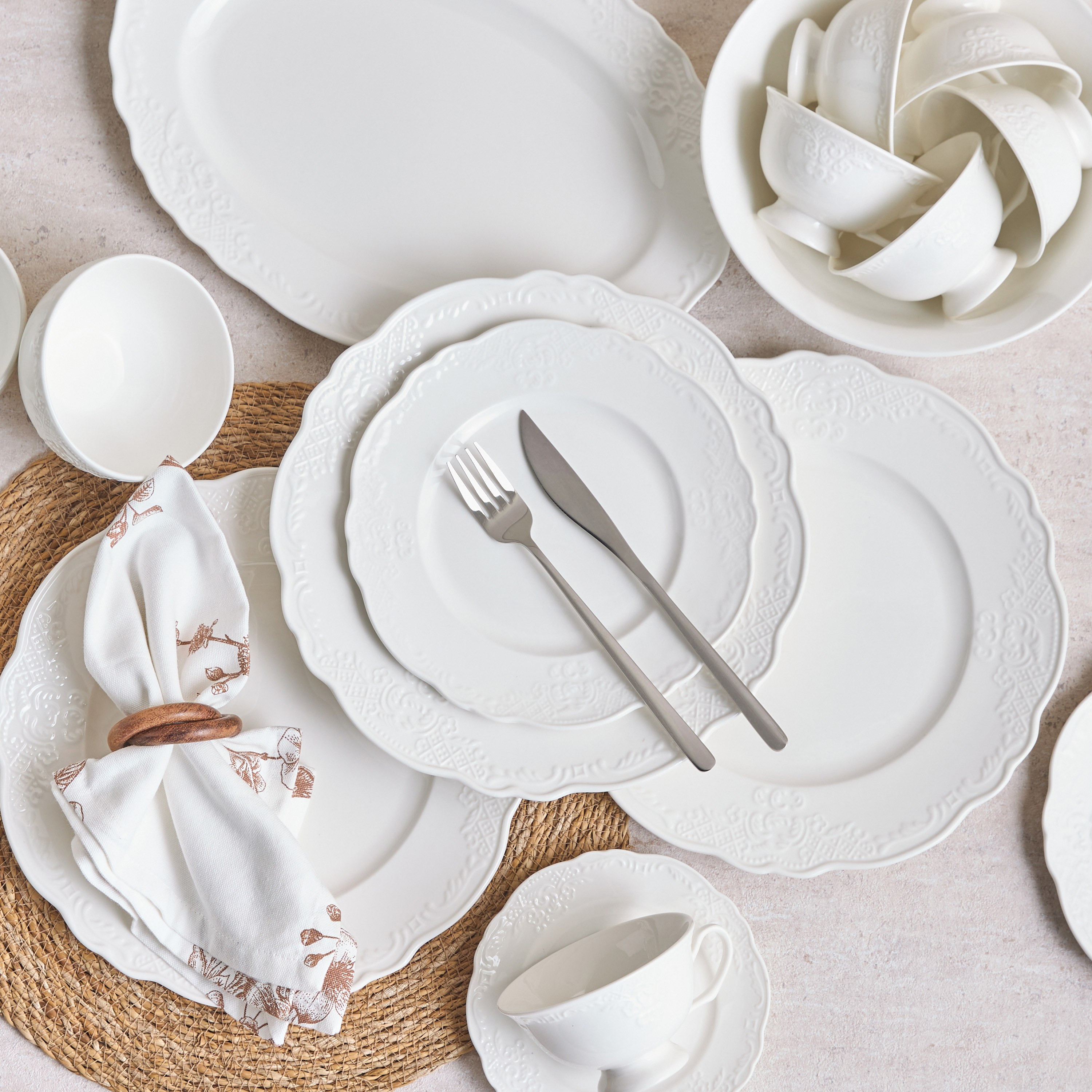 Hellen 32-Piece New Bone China Dinner Set - Serves 6-household-dining-dinnerware-dinnersets-image-1