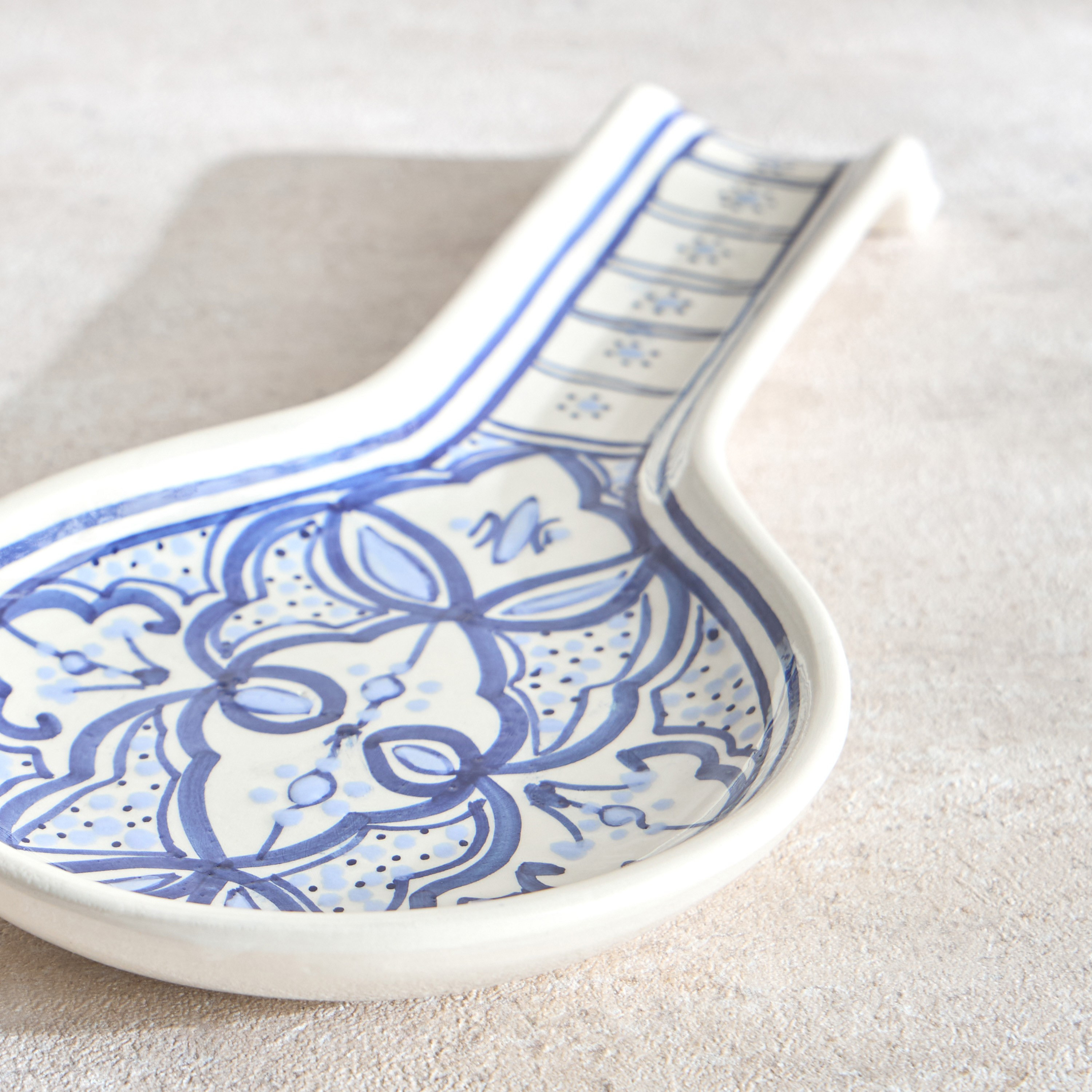 Layal Spoon Rest-household-dining-cutlery-spoonsforksandknives-image-2