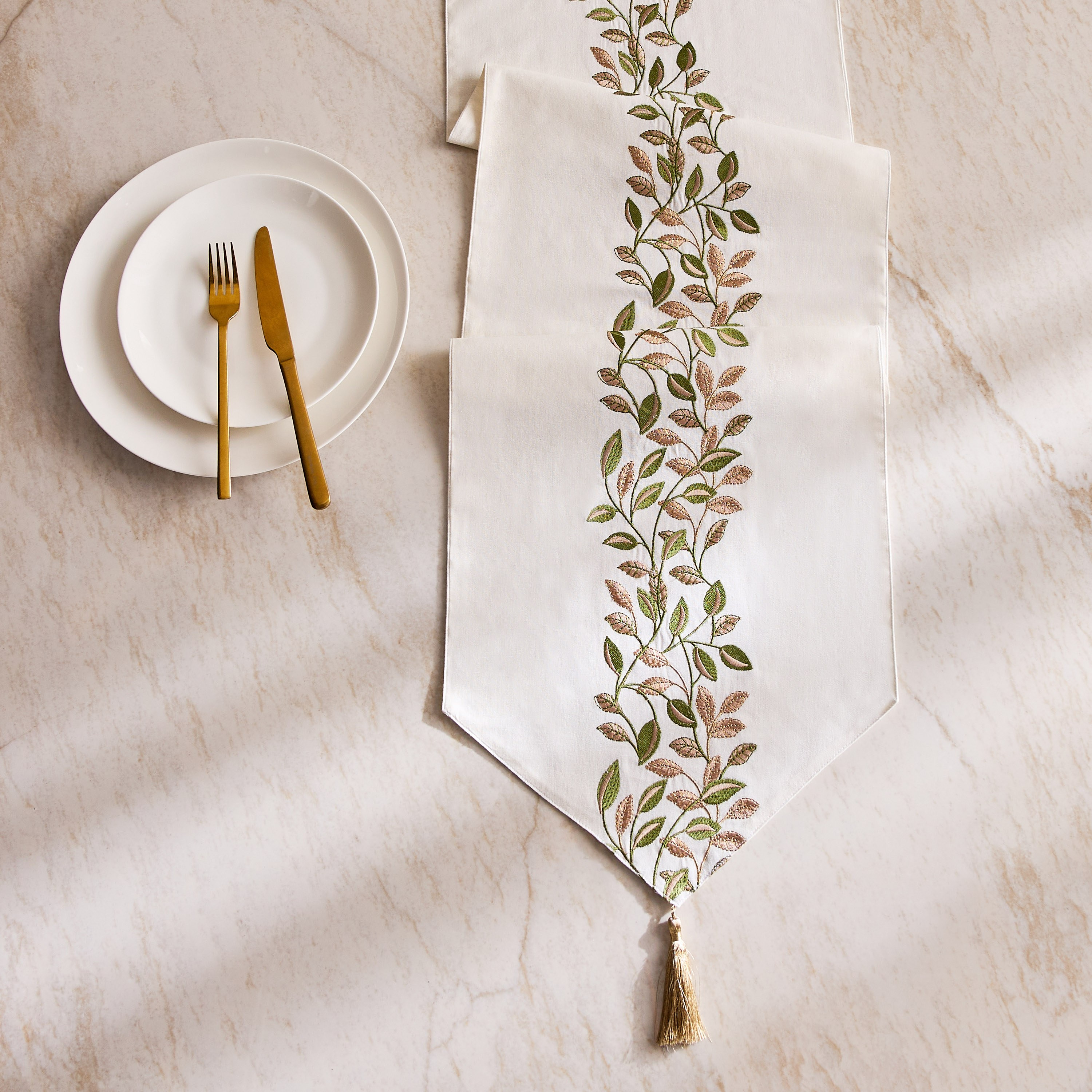 Juliet Table Runner - 33x120 cm-household-dining-tablelinen-runnersandtablecovers-image-1