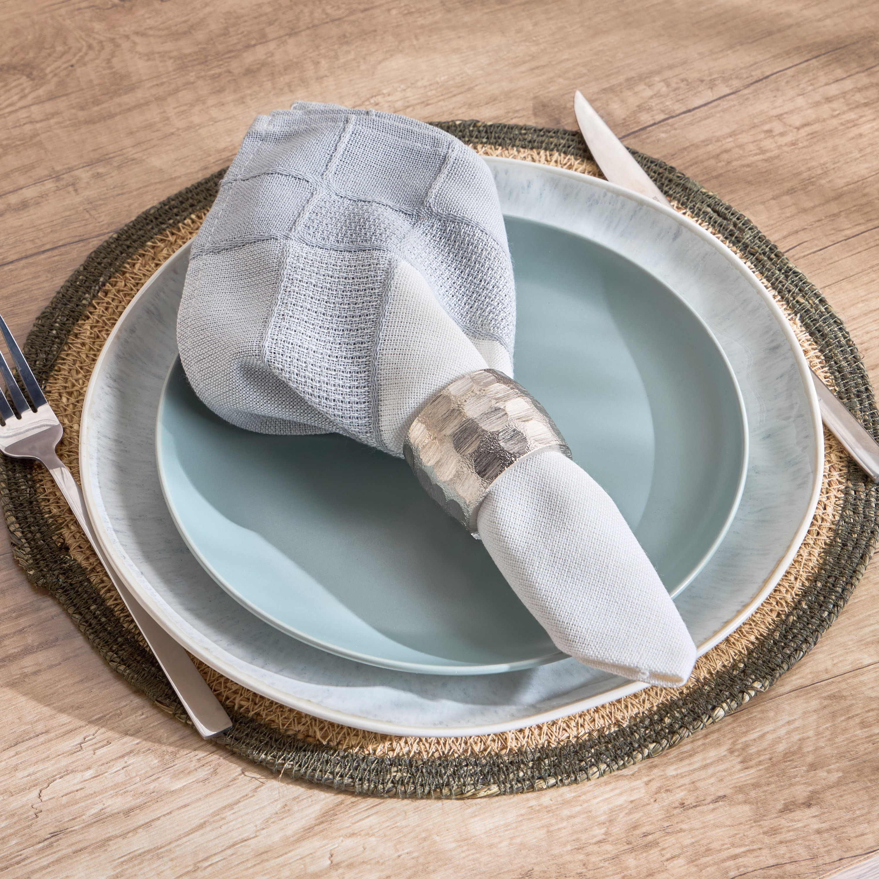 Naira 4-Piece Napkin Ring Set - 5x5 cm-household-dining-tablelinen-napkinsandaccessories-image-3