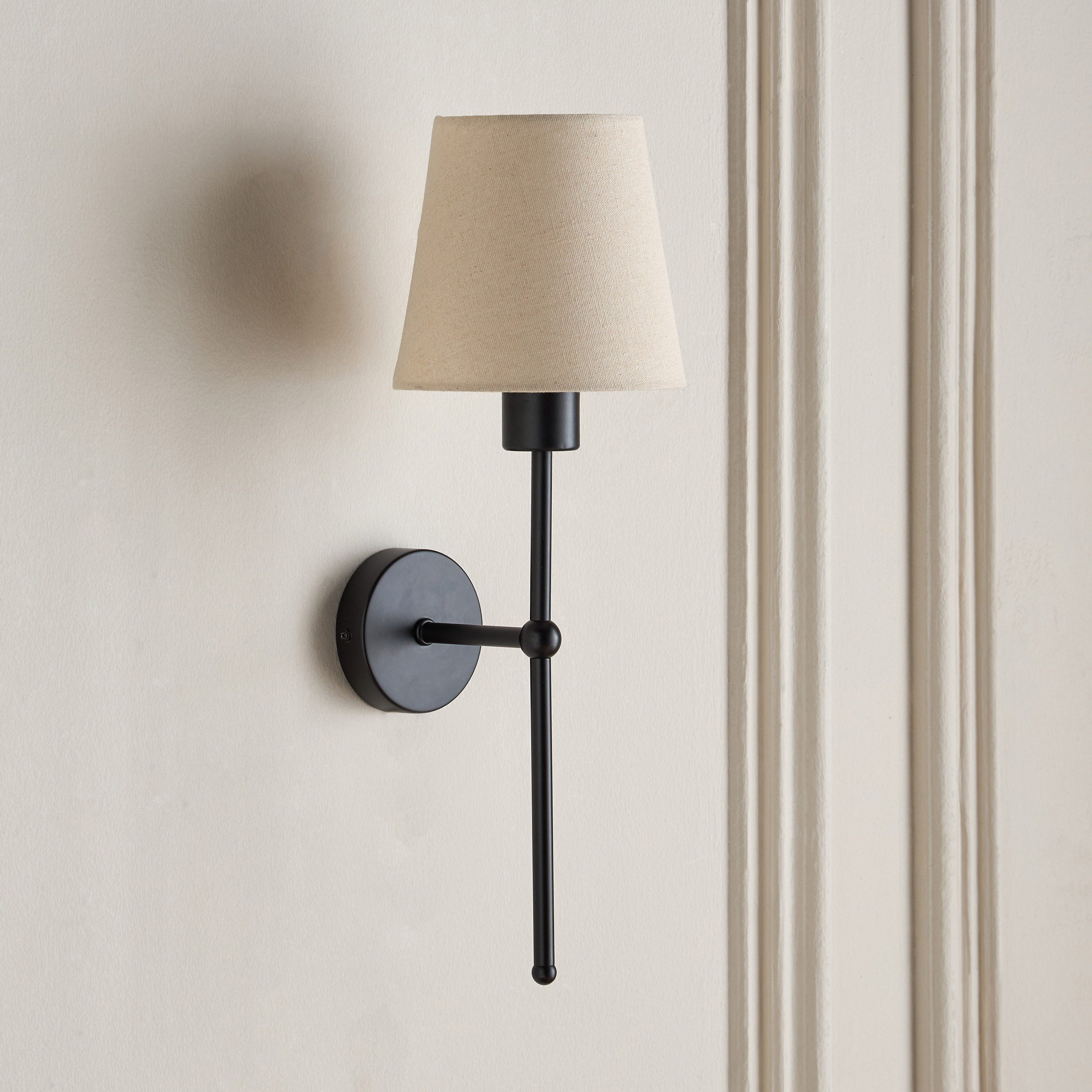 Marsili Metal Wall Lamp-household-lighting-walllamps-image-1