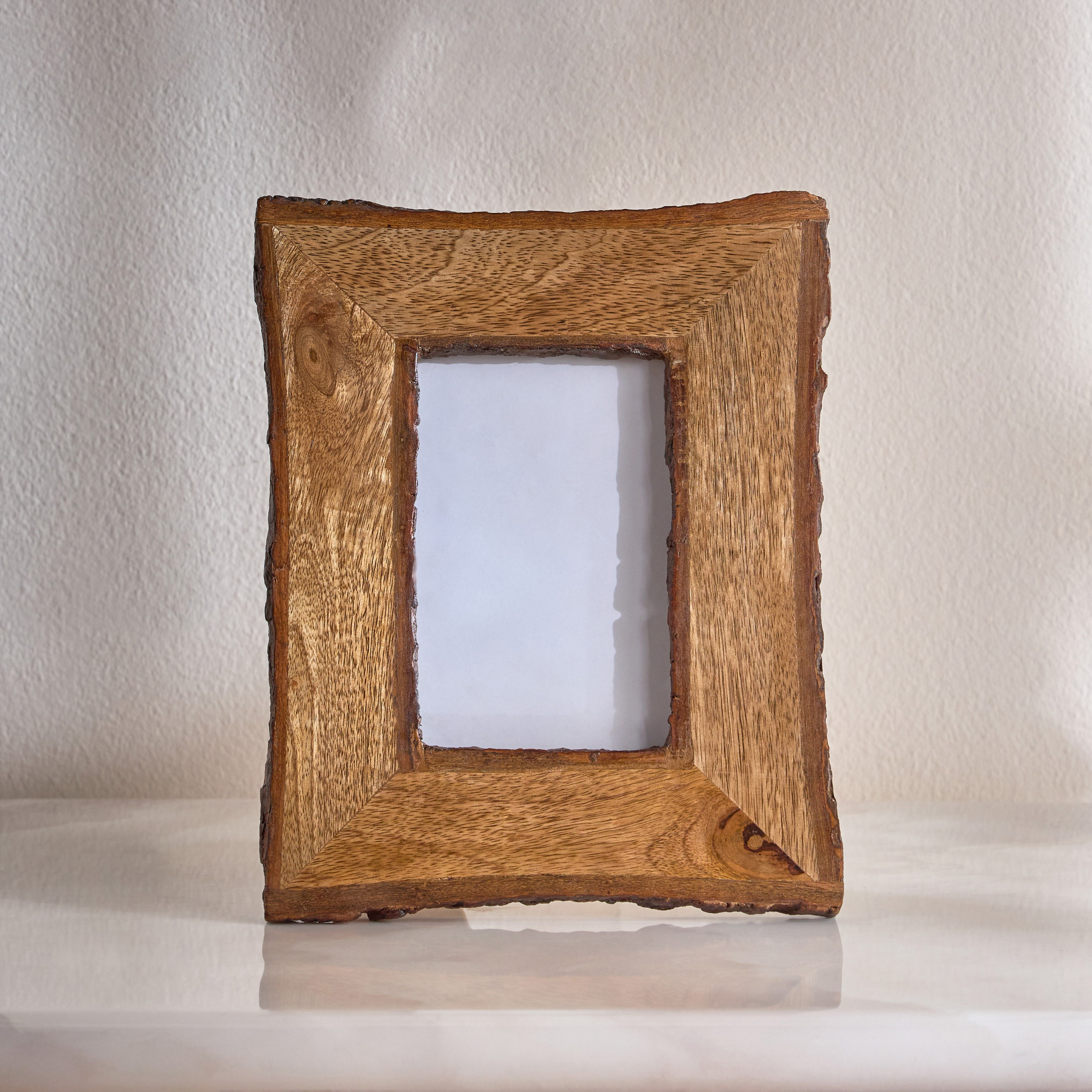 Indiana Photo Frame - 10x15 cm-household-walldecorandmirrors-photoframes-image-1