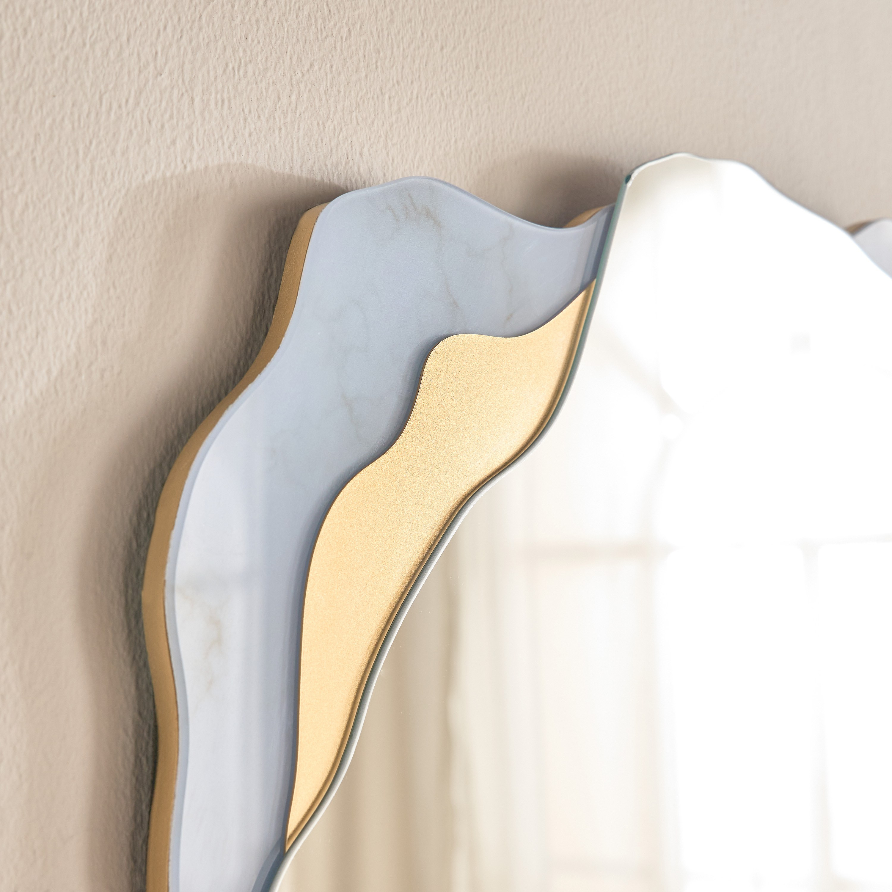 Nuvana Wall Mirror - 114x64 cm-household-walldecorandmirrors-mirrors-wallmirrors-image-3