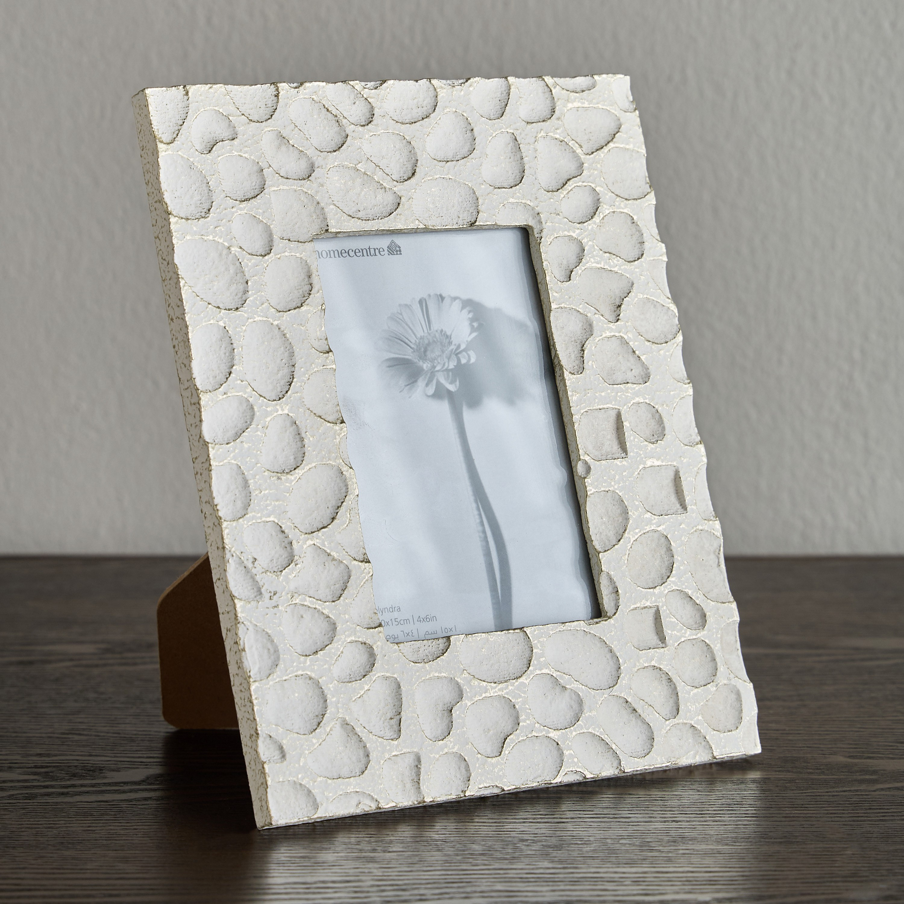 Elyndra Photo Frame - 23x18 cm-household-walldecorandmirrors-photoframes-image-1