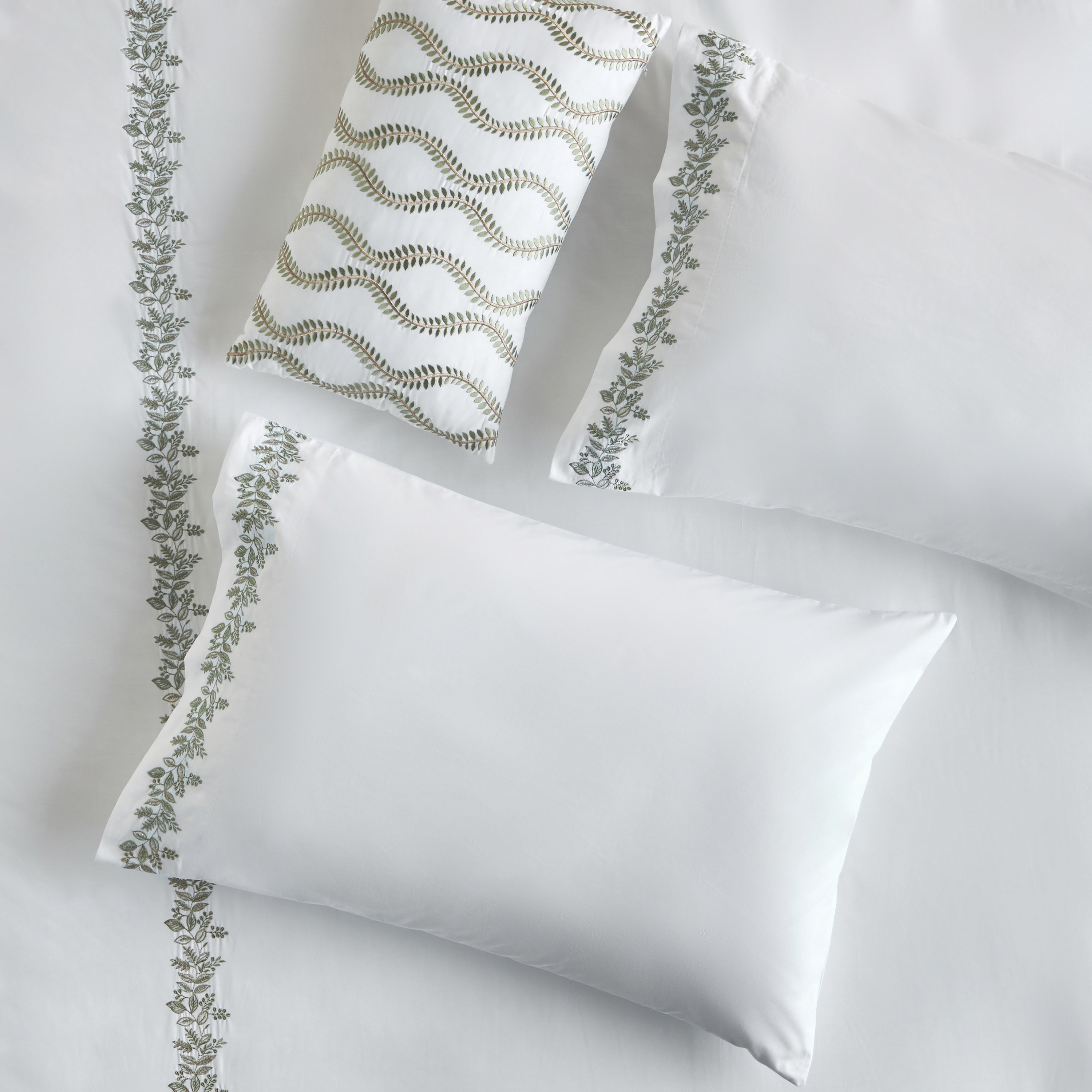 Linear Cotton Embroidered 4-Piece Super King Comforter Set - 240x260 cm-household-bedding-comfortersandbedspreads-comforters-image-3
