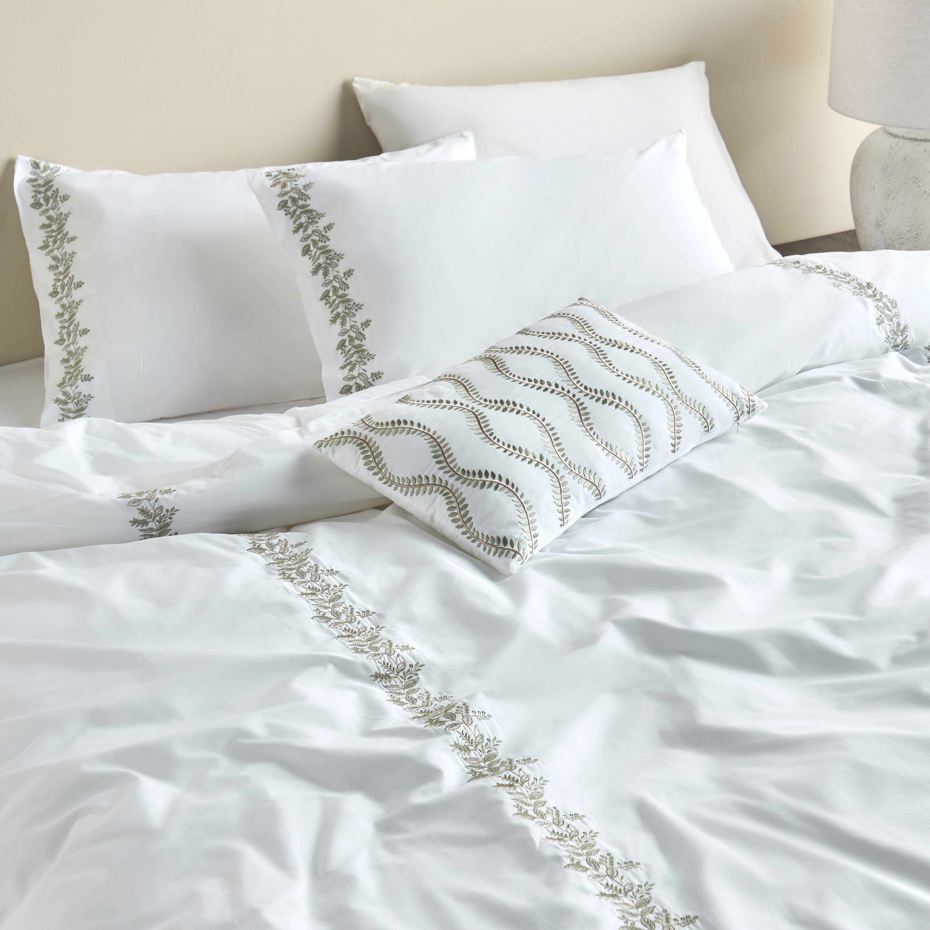 Linear Cotton Embroidered 4-Piece Super King Comforter Set - 240x260 cm-household-bedding-comfortersandbedspreads-comforters-image-5