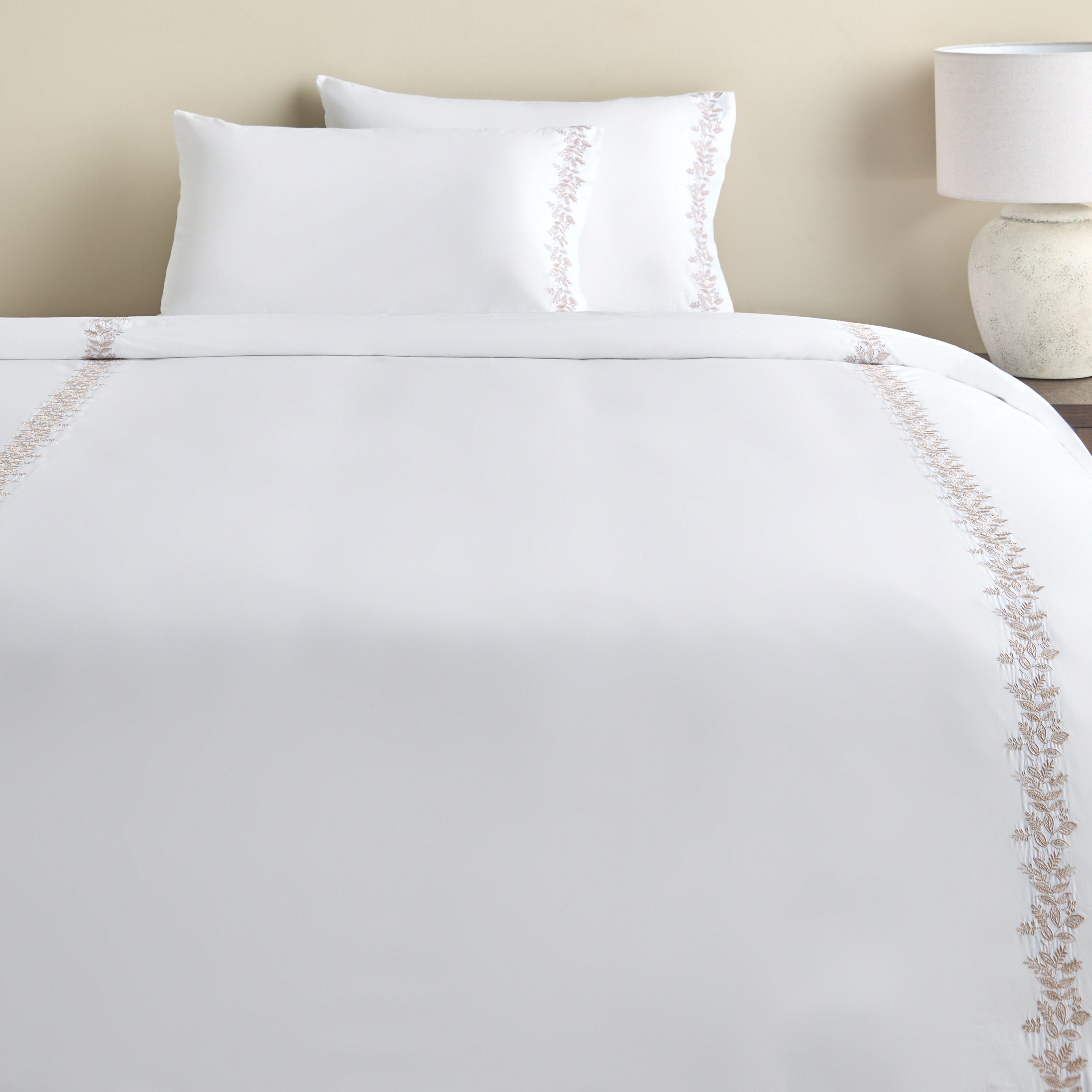 Linear Leaf Cotton Embroidered 3-Piece King Duvet Cover Set - 220x230 cm-household-bedding-duvetandcovers-duvetcovers-image-2