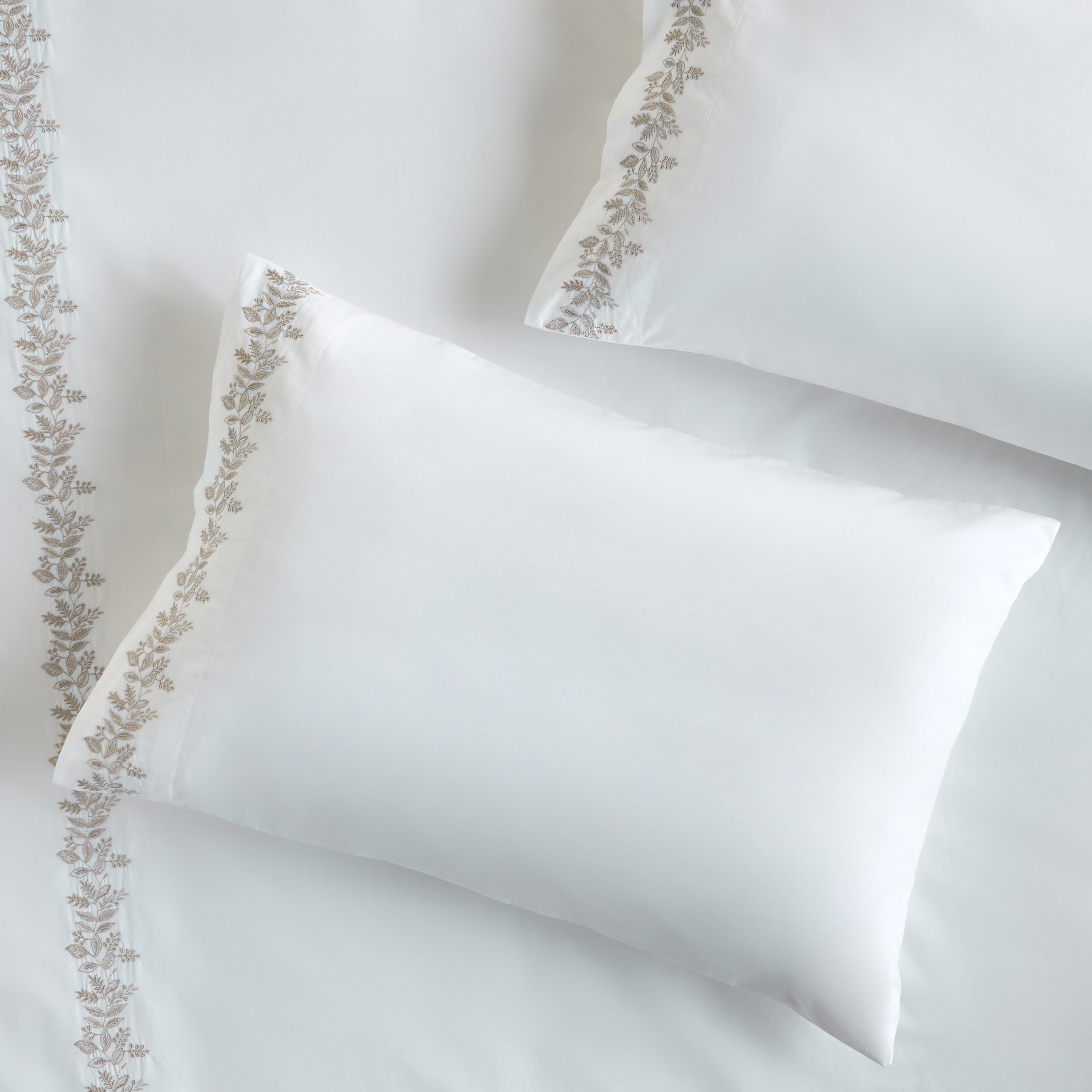 Linear Leaf Cotton Embroidered 3-Piece King Duvet Cover Set - 220x230 cm-household-bedding-duvetandcovers-duvetcovers-image-3
