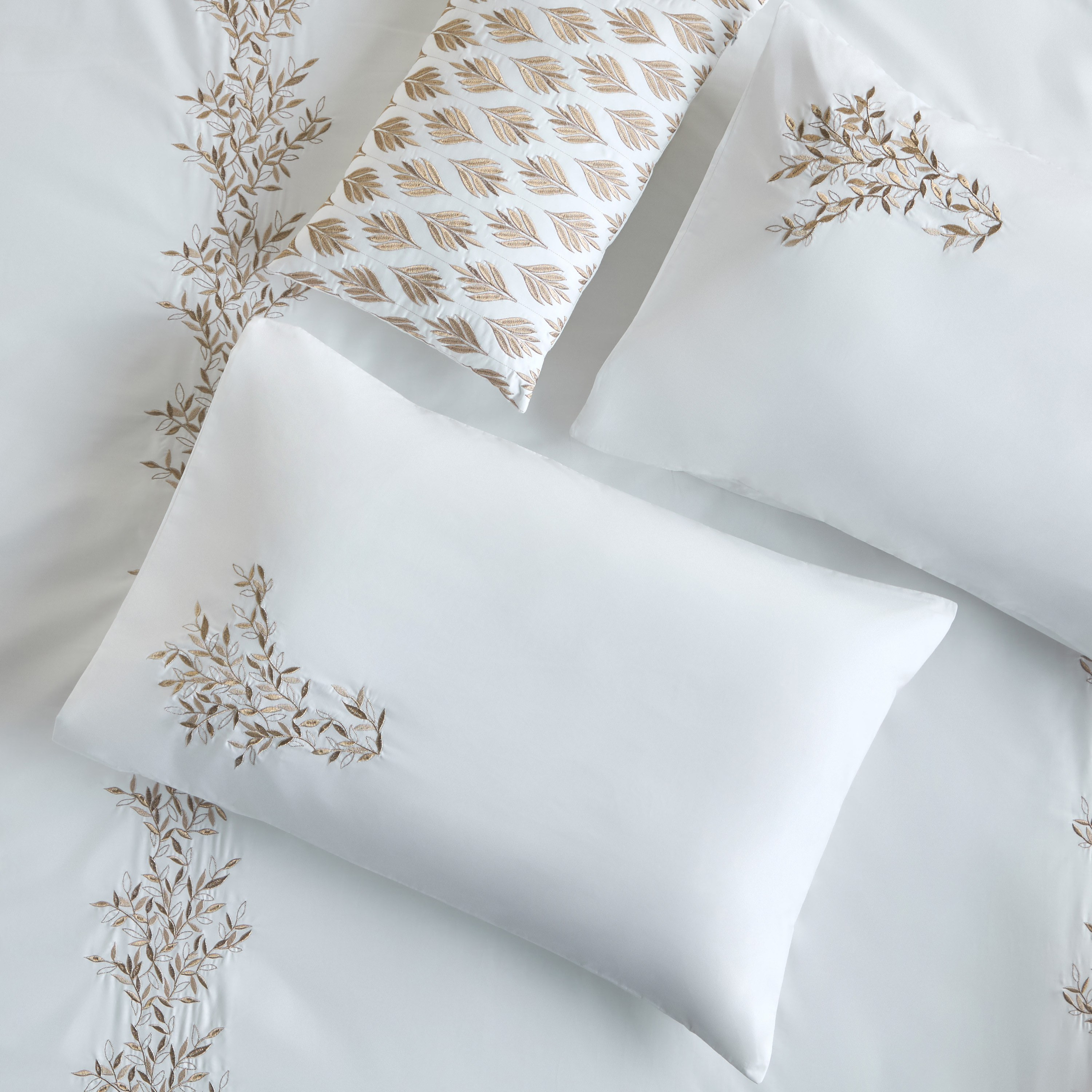 Shimery Cotton Embroidered 4-Piece Super King Comforter Set - 240x260 cm-household-bedding-comfortersandbedspreads-comforters-image-3