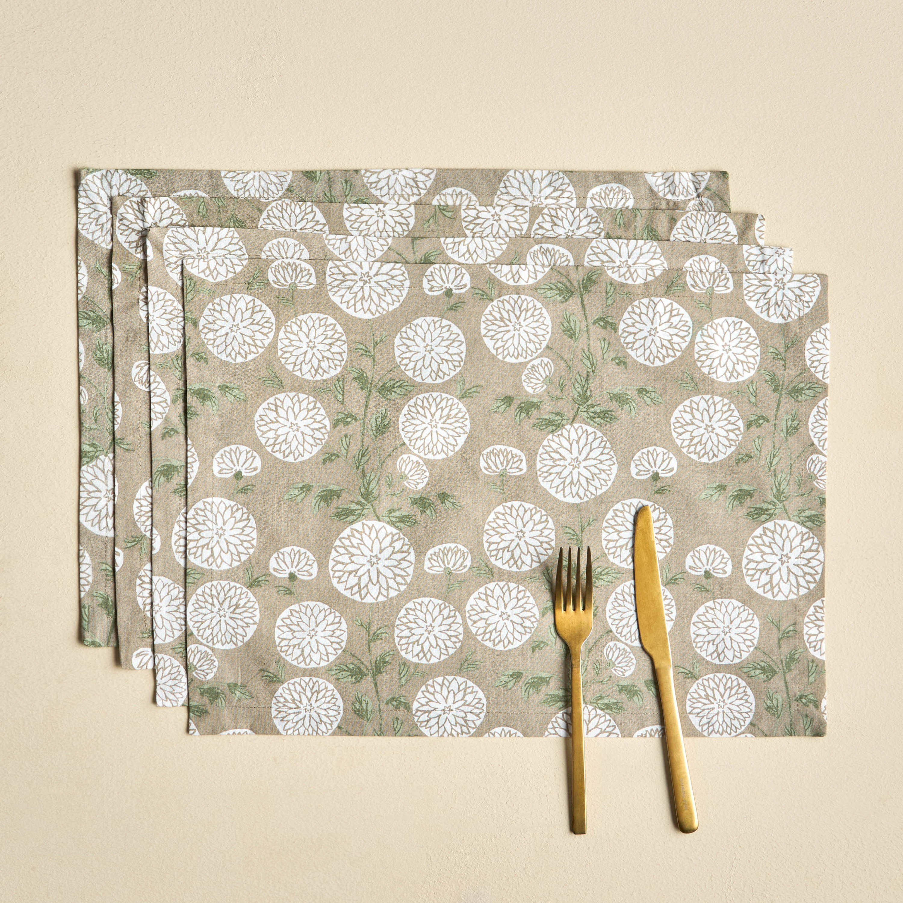 Bella 4-Piece Placemat Set-household-dining-tablelinen-placemats-image-1
