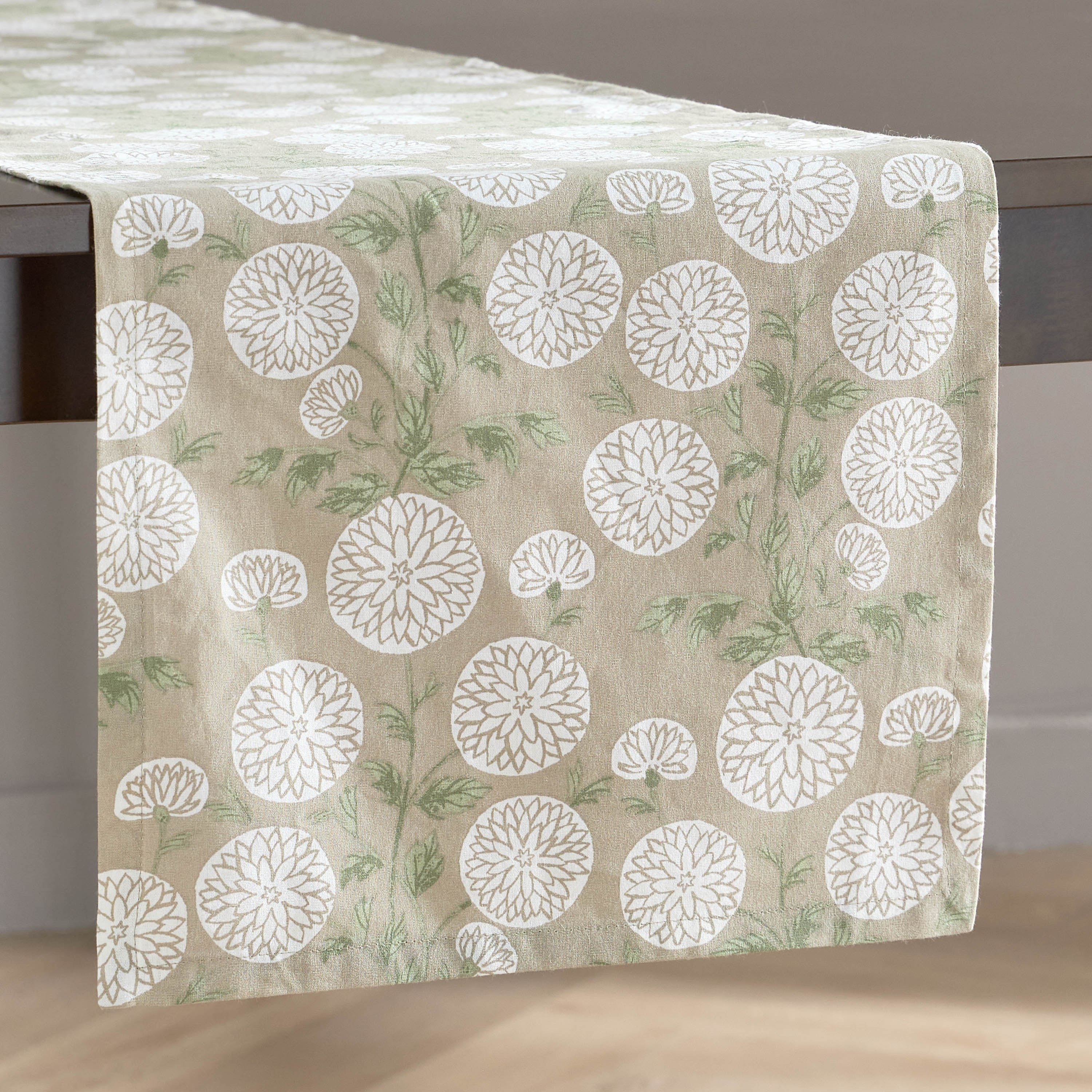 Bella Table Runner - 33x180 cm-household-dining-tablelinen-runnersandtablecovers-image-2