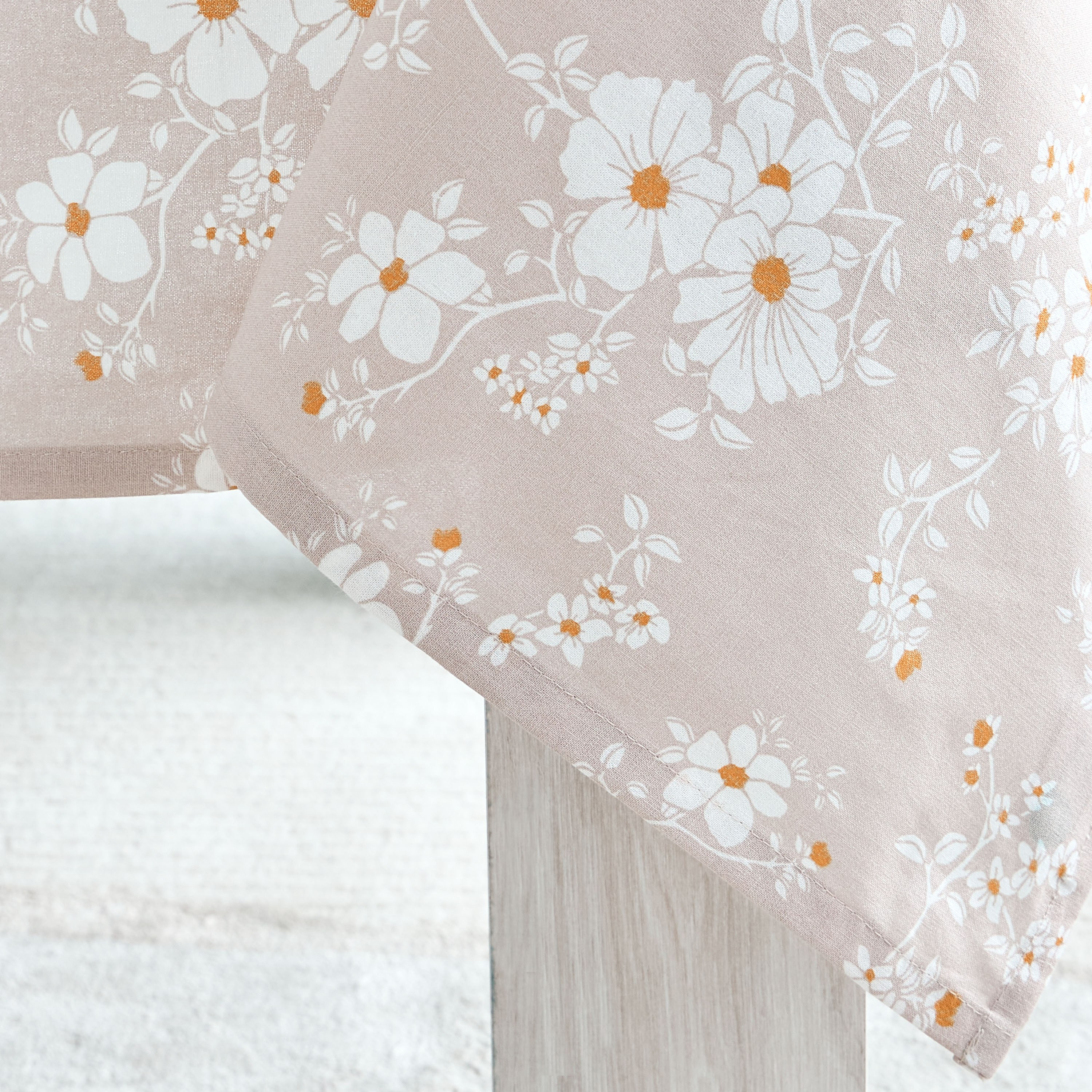 Isla Table Cover - 150x250 cm-household-dining-tablelinen-runnersandtablecovers-image-3
